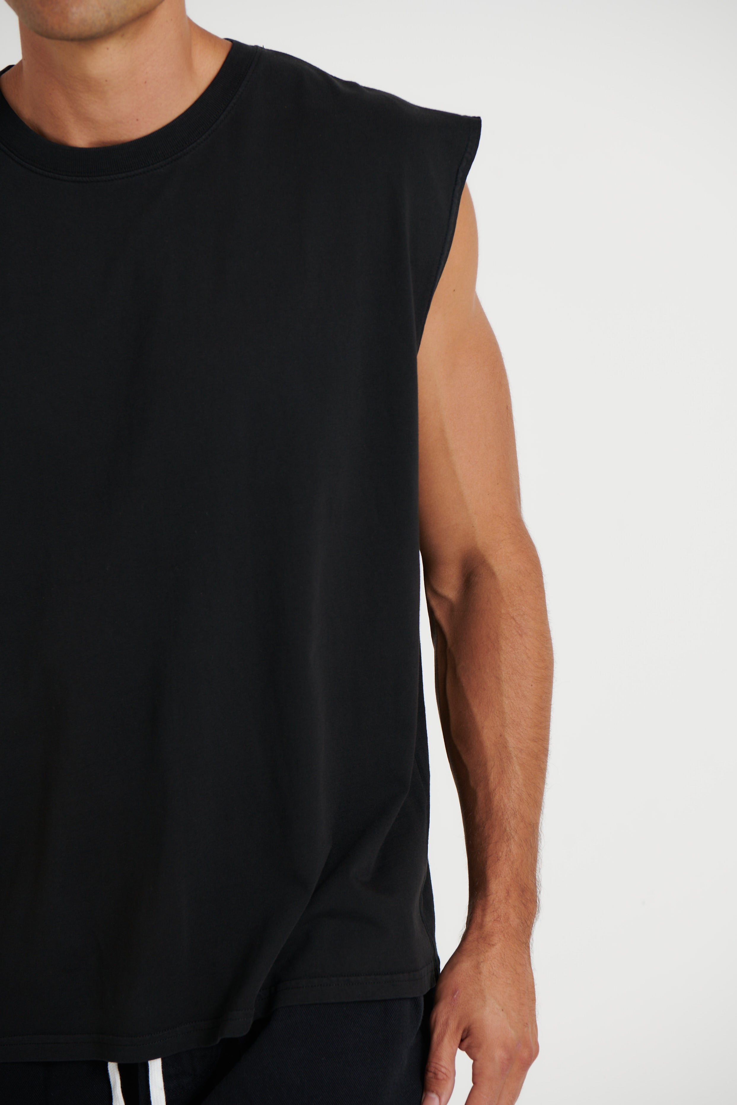 Luke Heavyweight Tank Washed Black