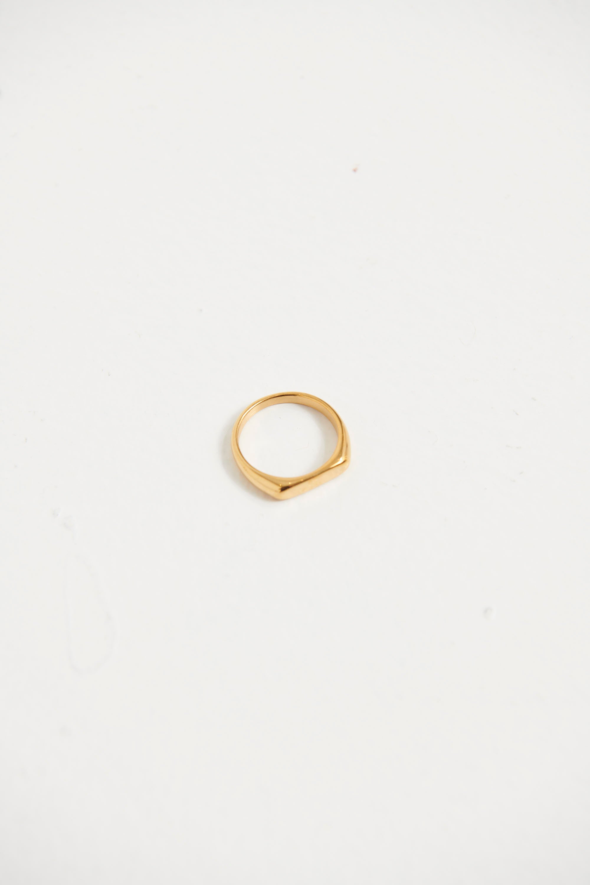 NTH Slim Signet Ring Gold