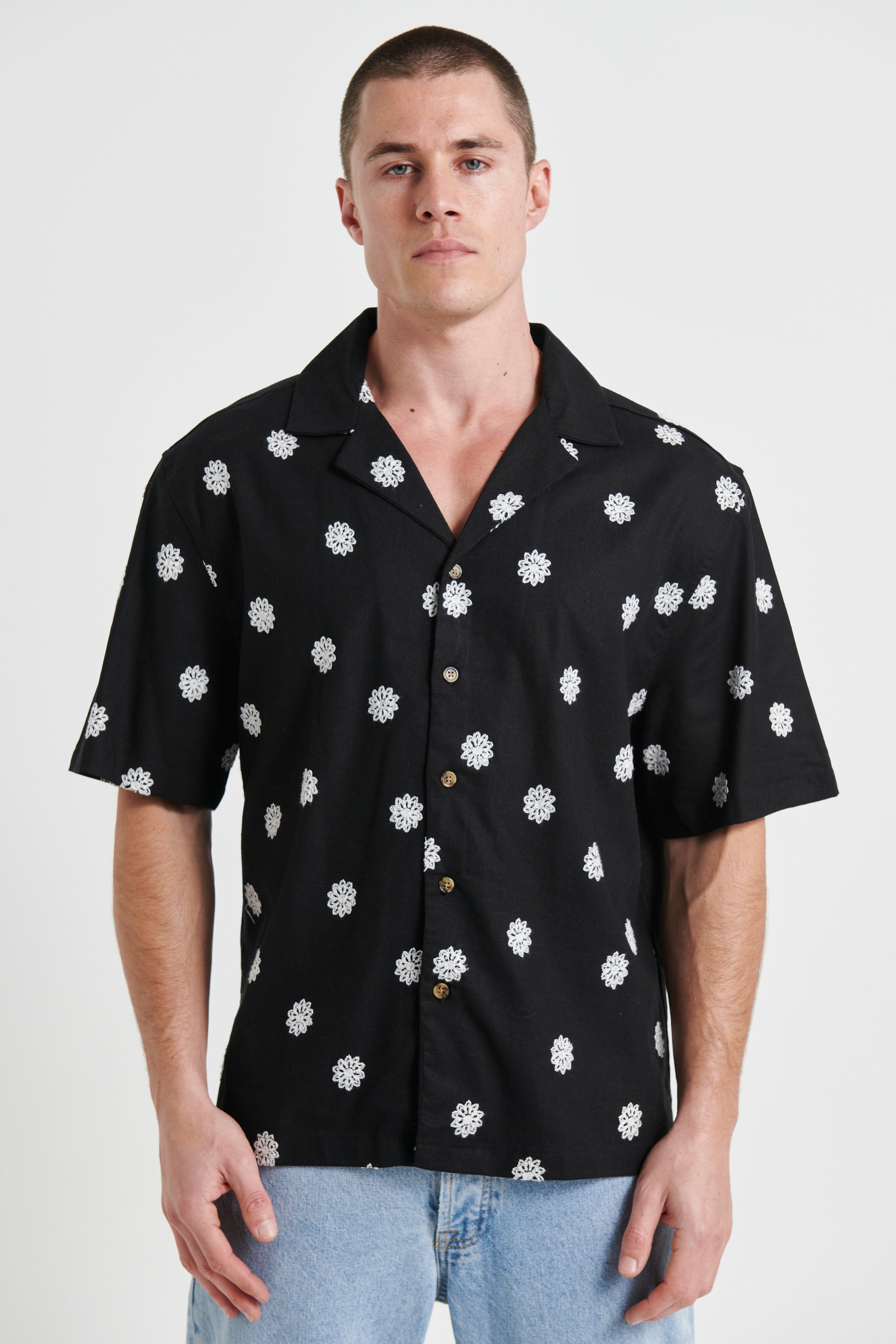 Raf Cropped Shirt Floral Embroidery Black - FINAL SALE