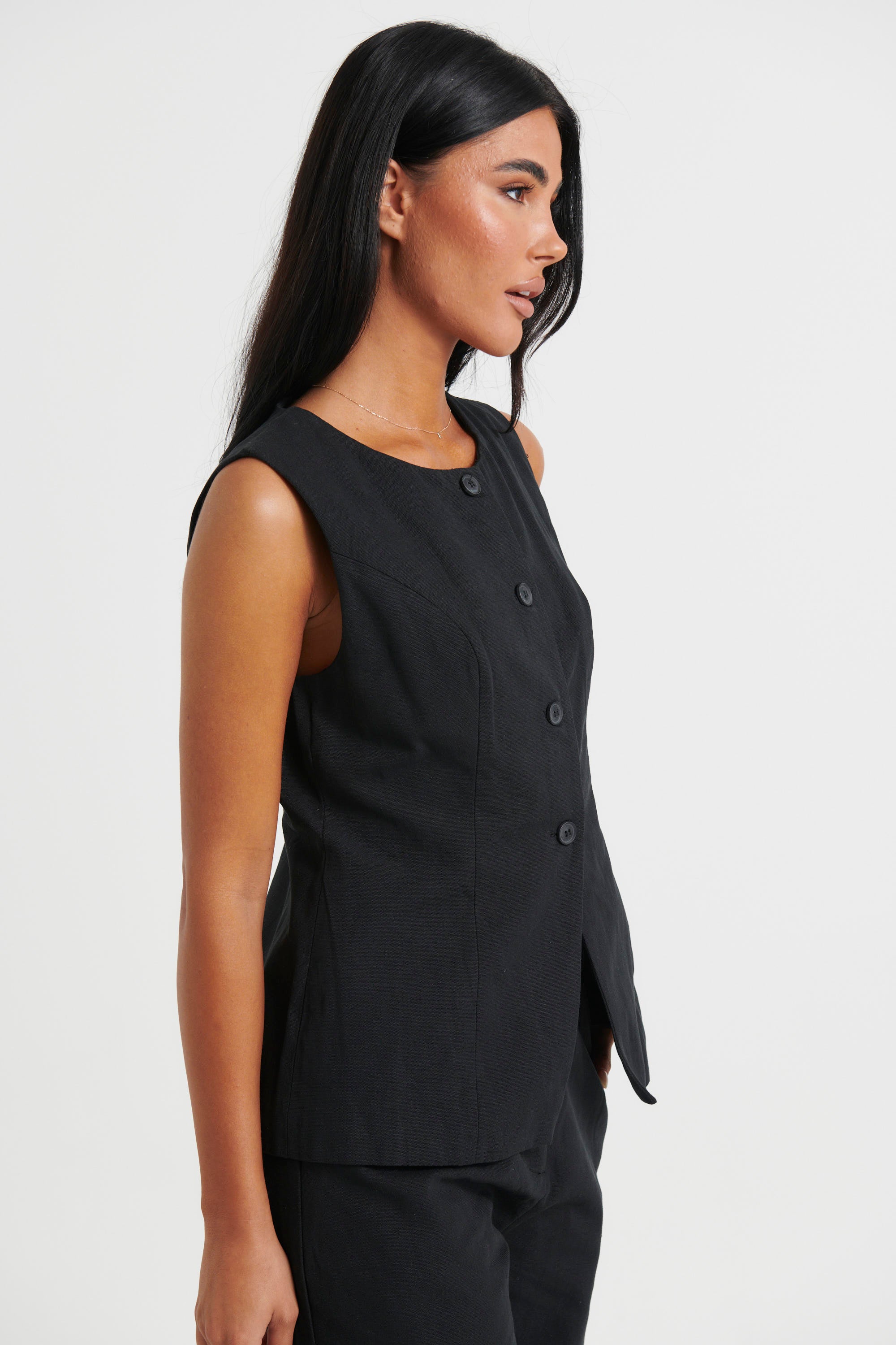 Oakley Vest Black - FINAL SALE