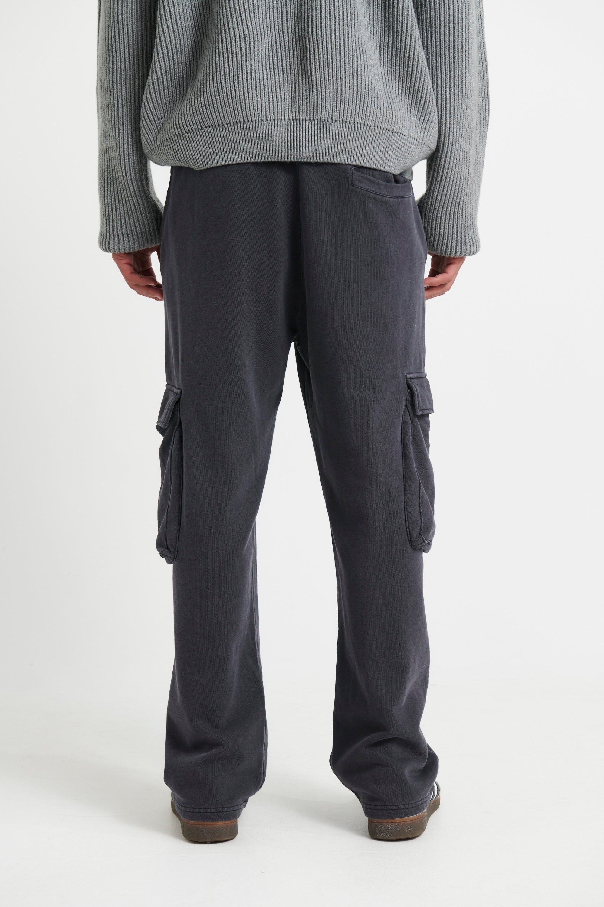 Soft Fleece Cargo Wash Black - FINAL SALE