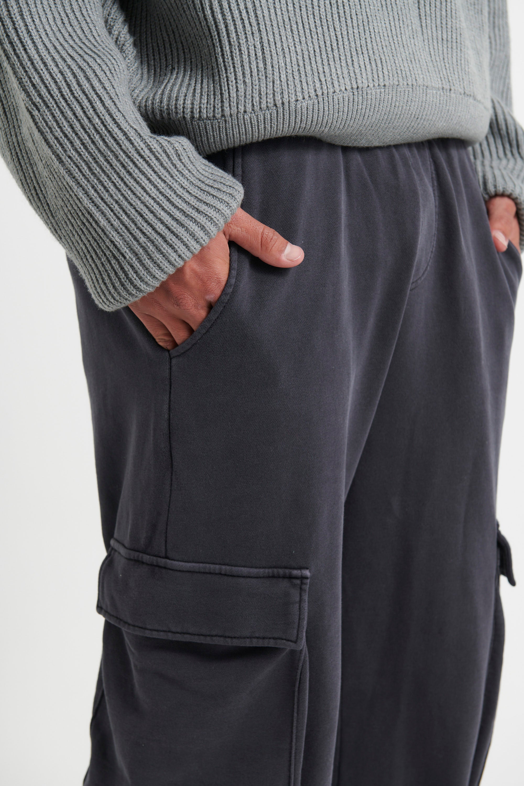 Soft Fleece Cargo Wash Black - FINAL SALE