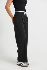 Lyric Pant Black Pinstripe