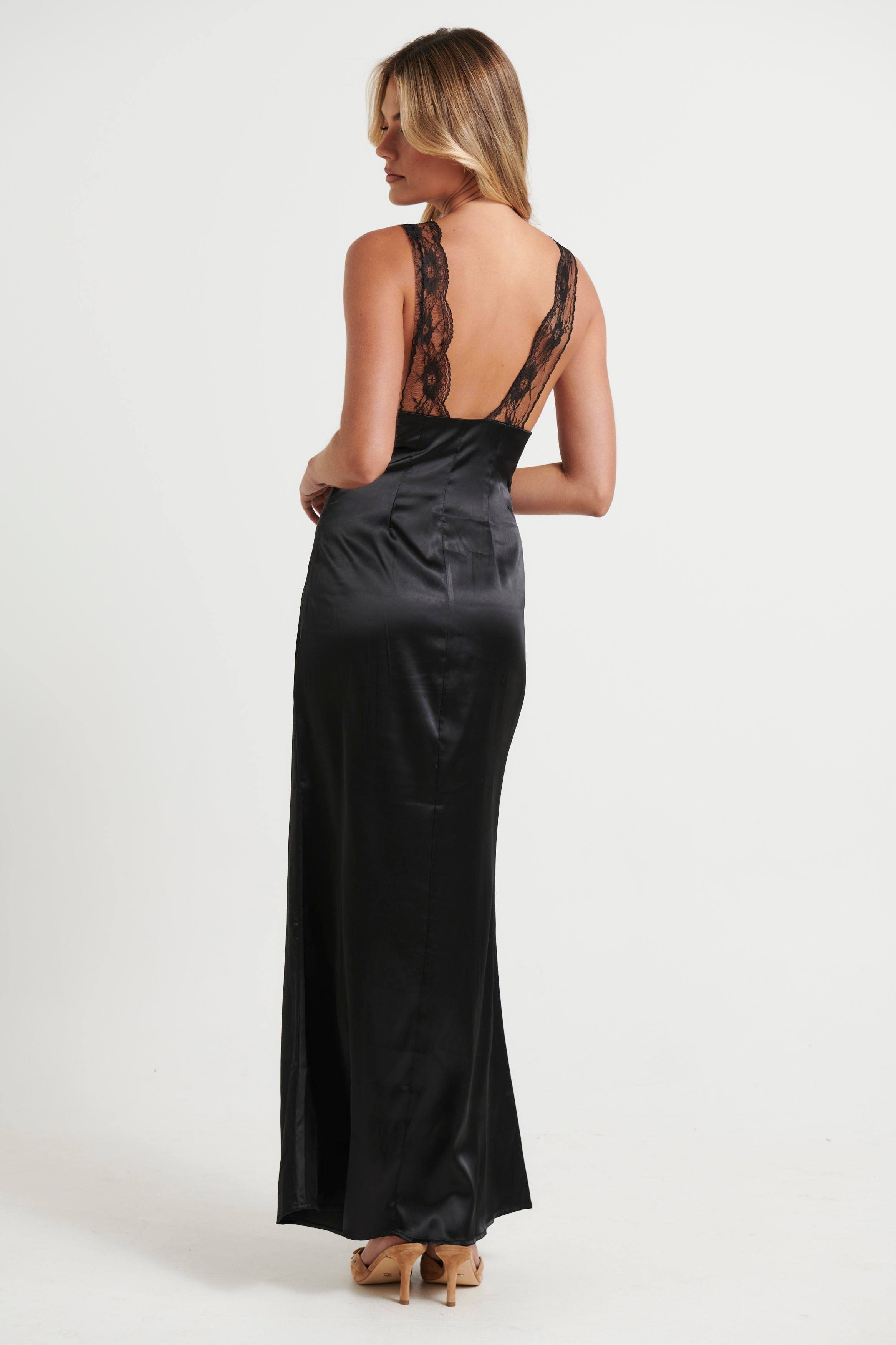 Chloe Lace Dress Black