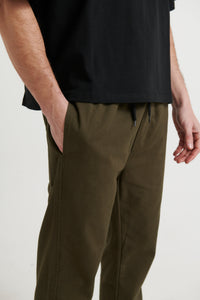 Jordan Relaxed Pant Olive