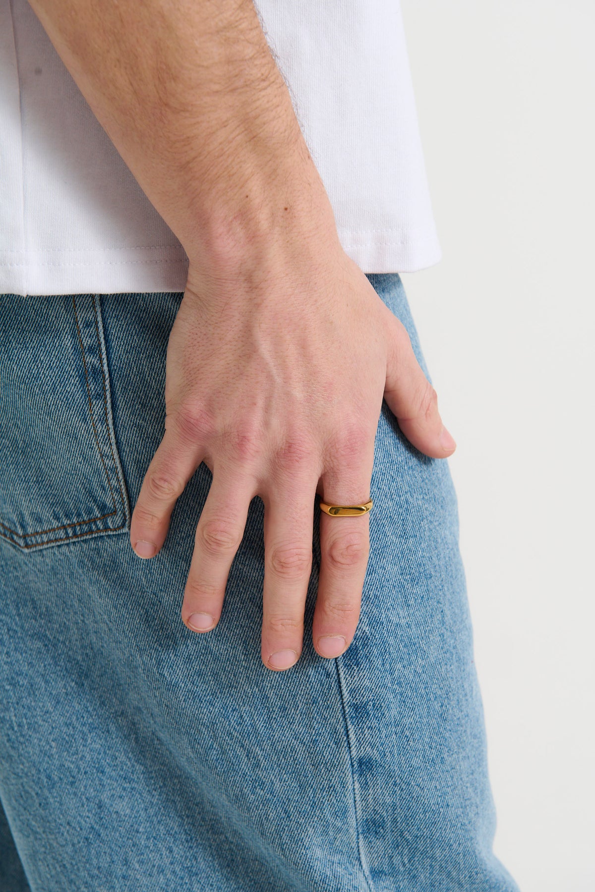 NTH Slim Signet Ring Gold