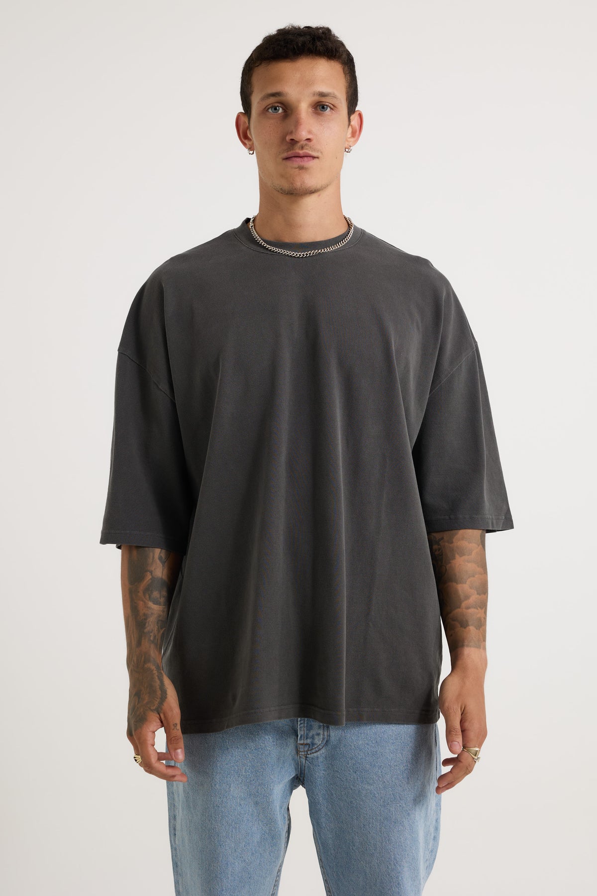 Ruben Cotton Pique Tee Charcoal