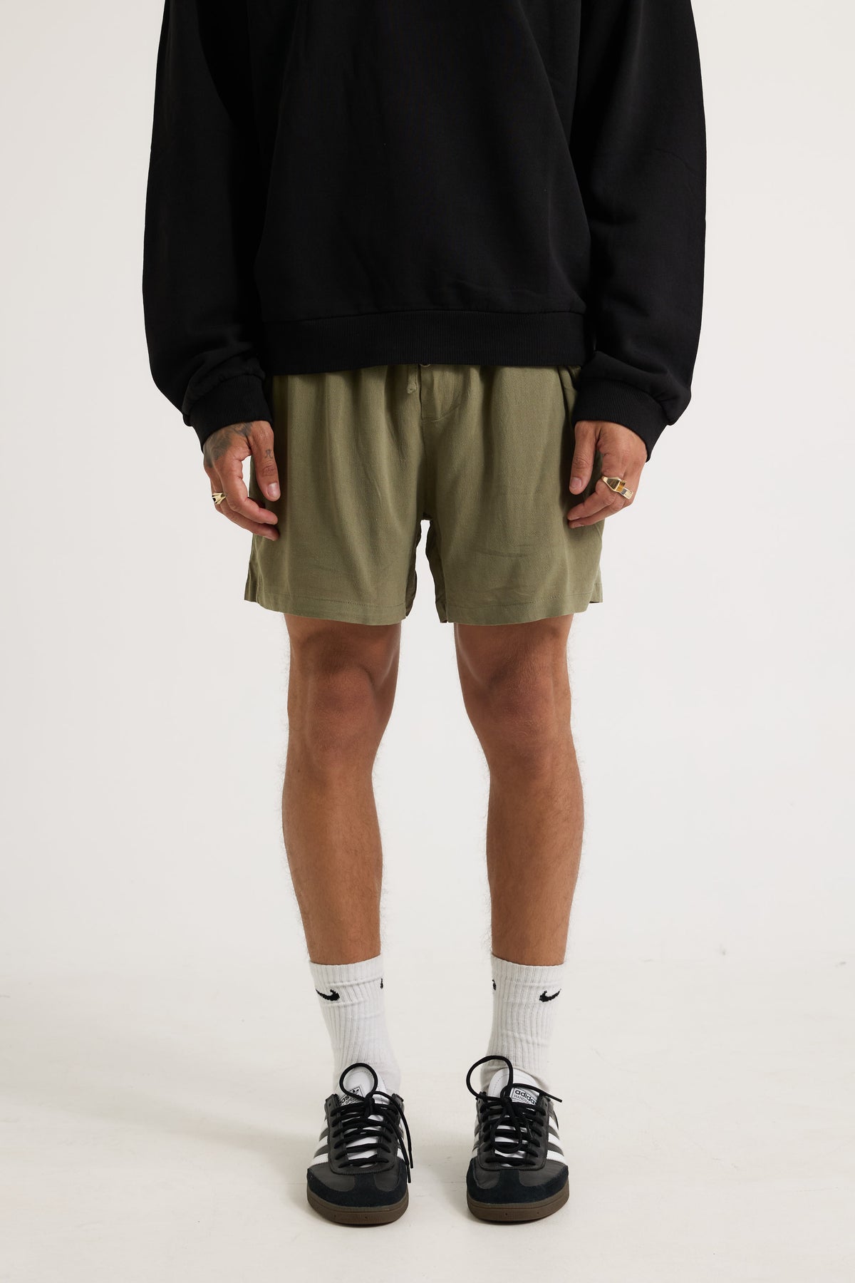 Alaric Short Khaki