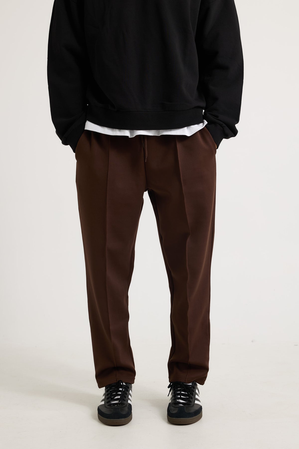 Pleat Track Pant Choc