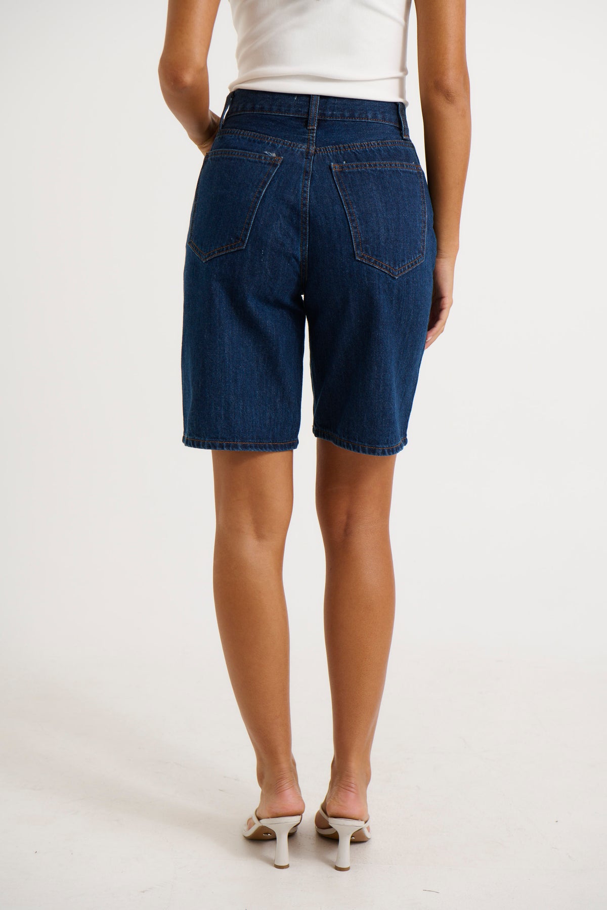 Rhianna Short Mid Wash Blue