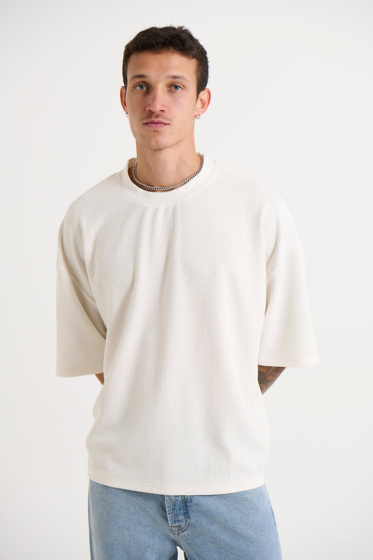 Vinnie Two Thread Stitch Tee White