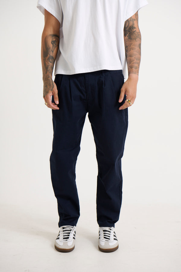 NTH Cropped Pleat Pant Navy