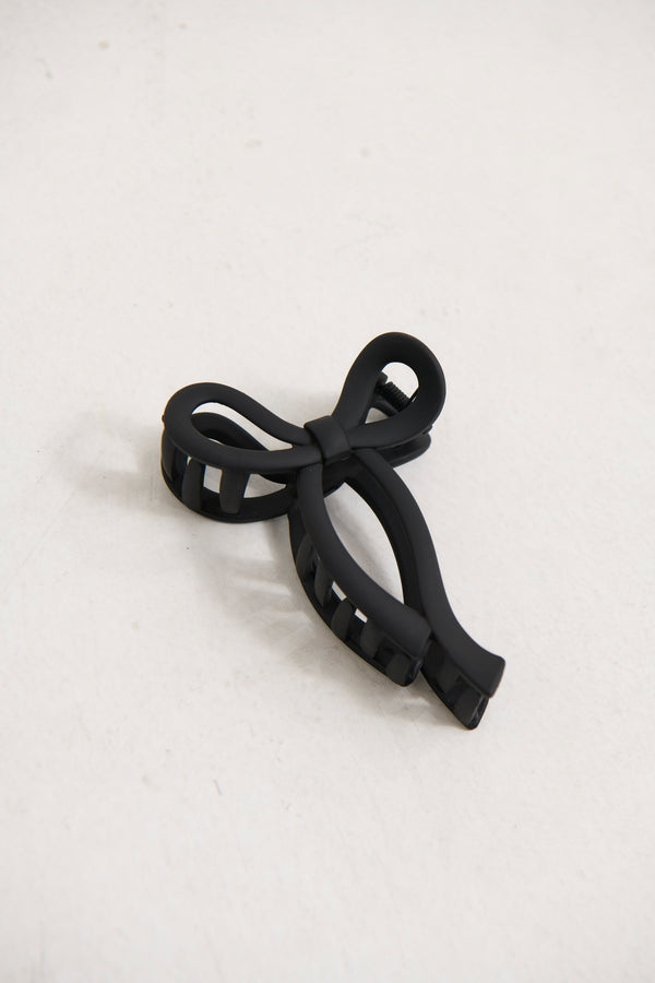 Daniella Bow Claw Clip Black