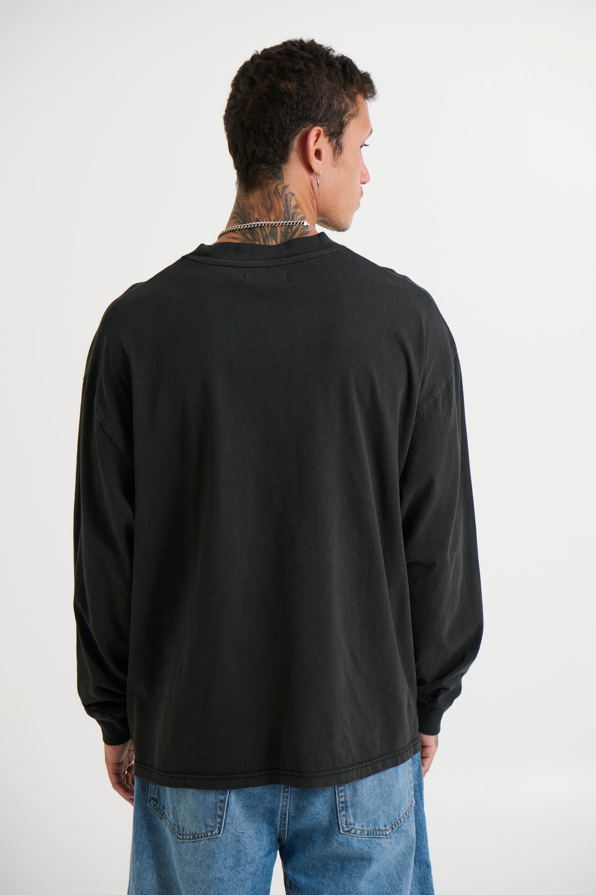 Enzyme Wash Long Sleeve Charcoal