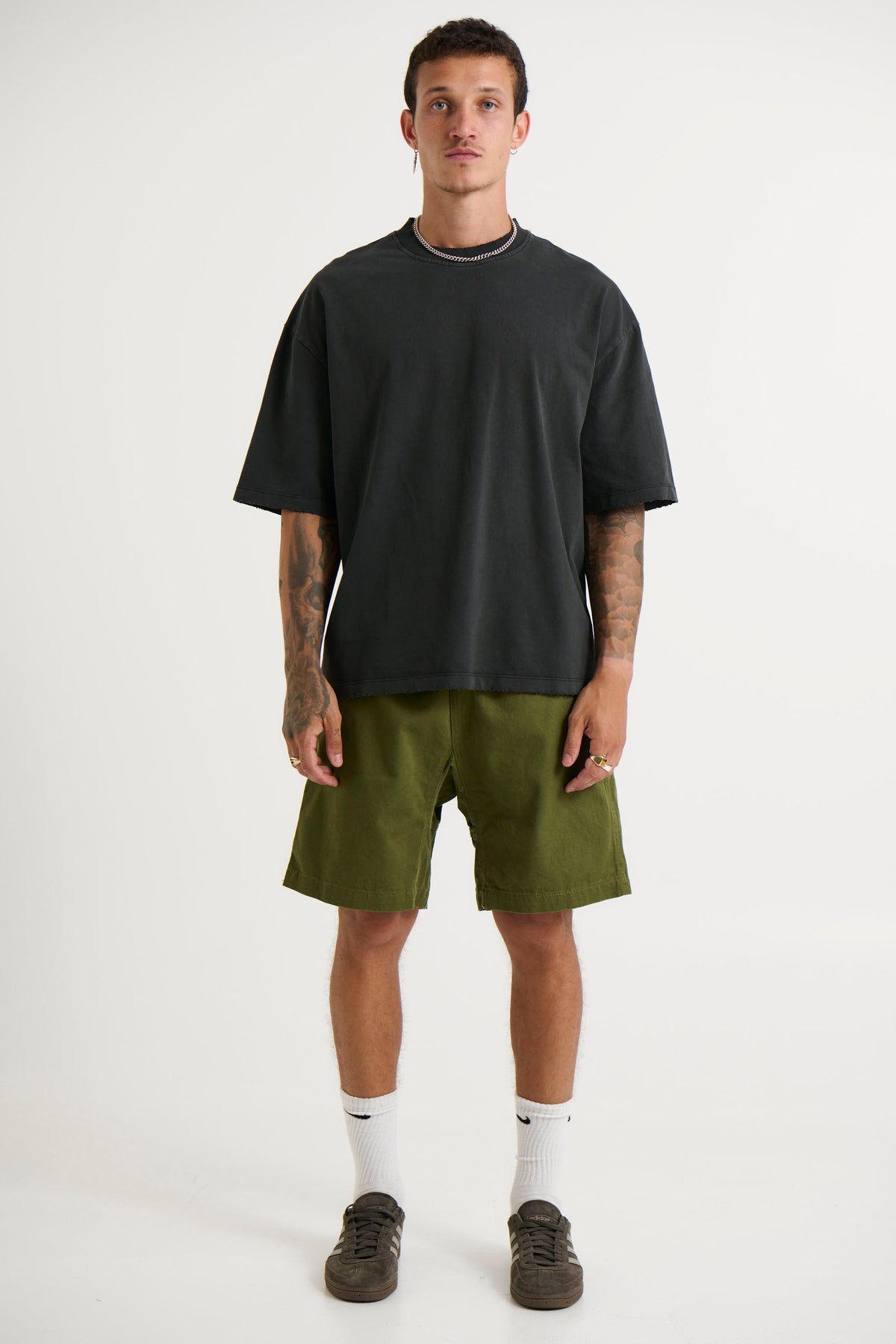 Fredrick Cotton Elastic Short Army