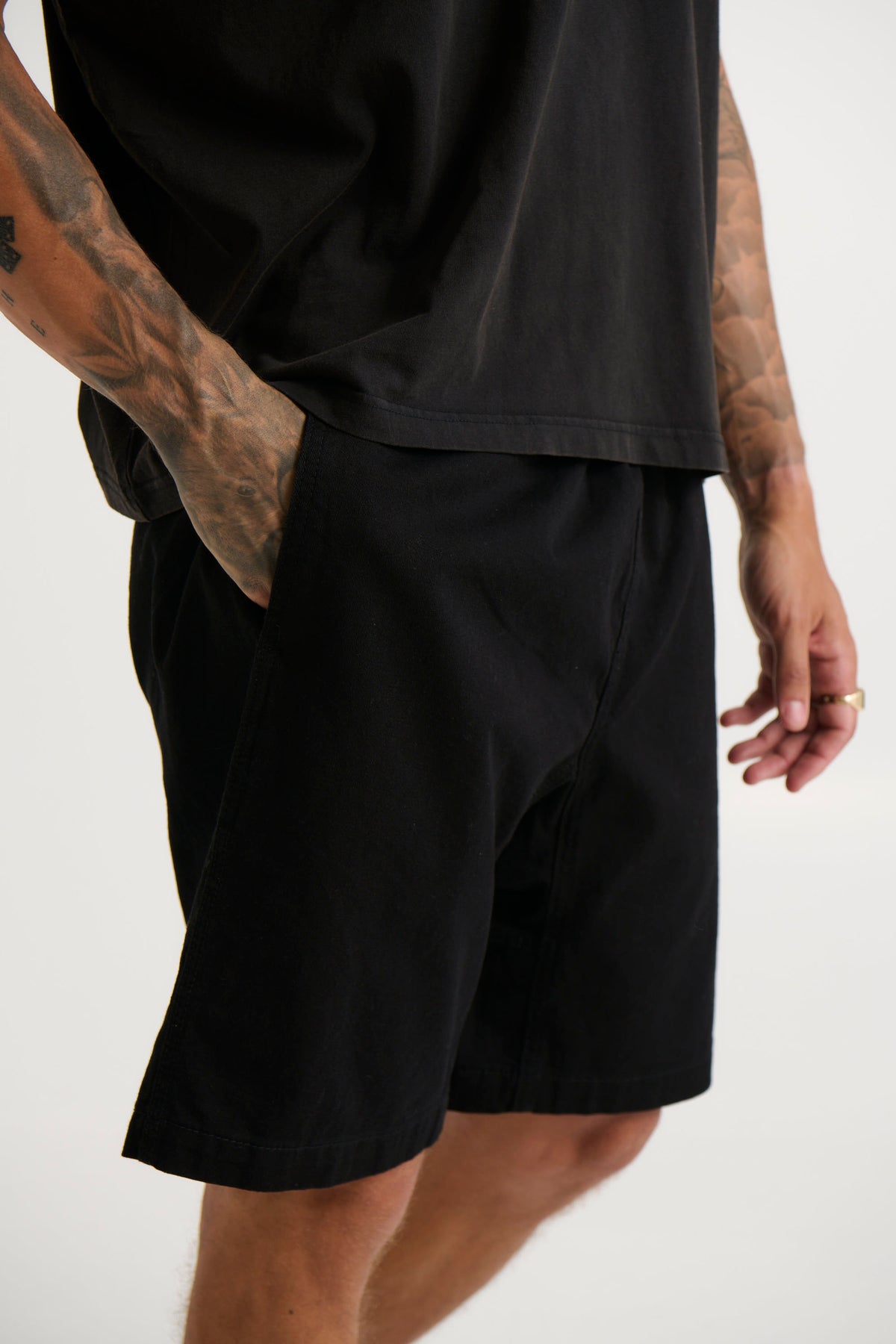 Fredrick Cotton Elastic Short Black