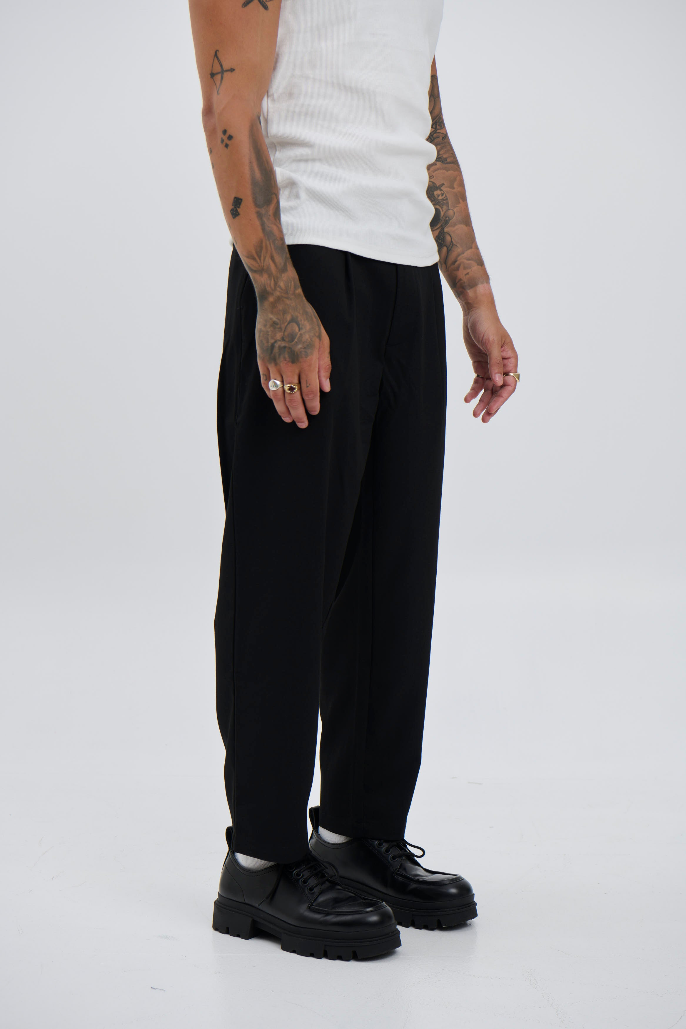 Luke Flow Pant Black
