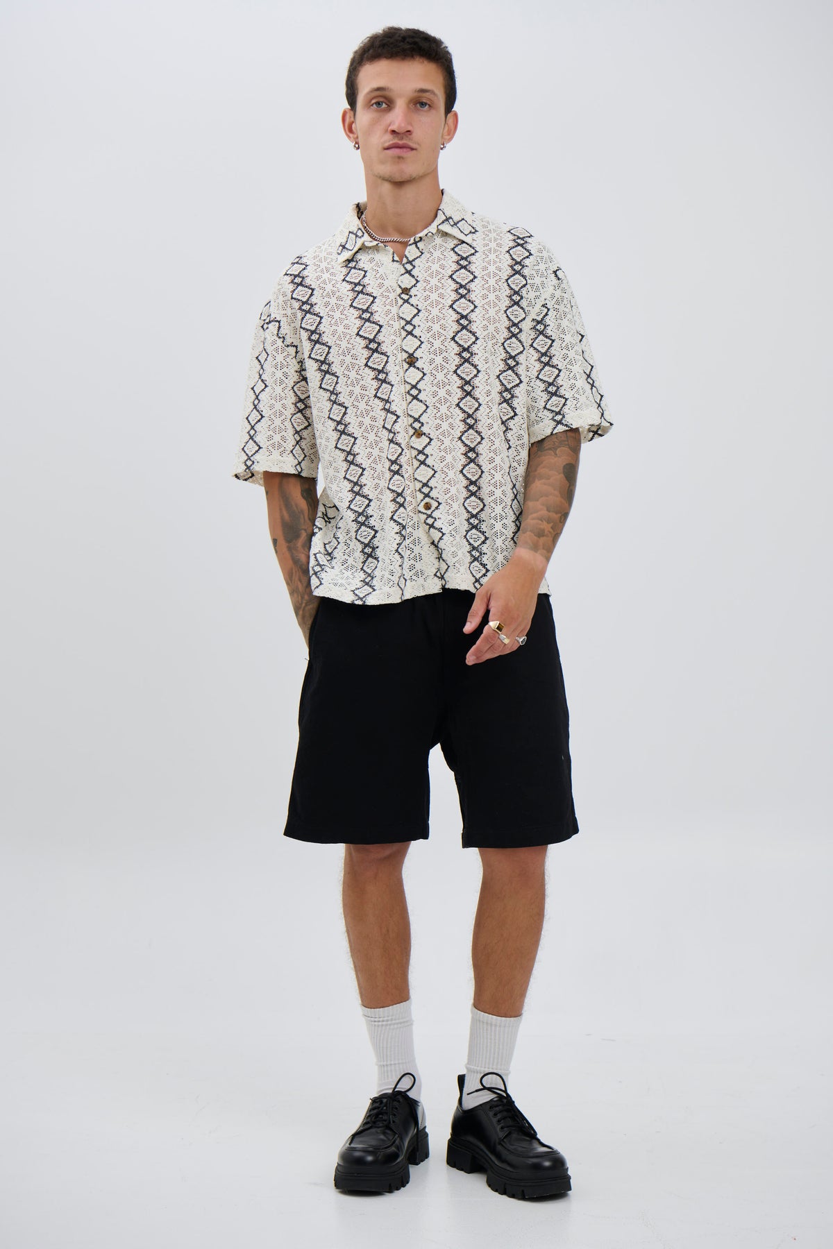 Lucas Drop Shirt Geo White