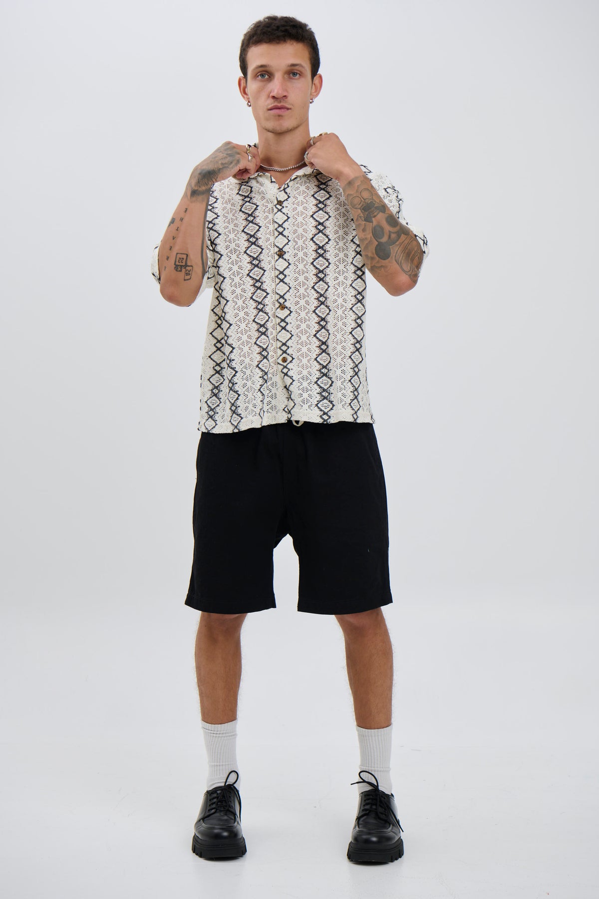 Lucas Drop Shirt Geo White