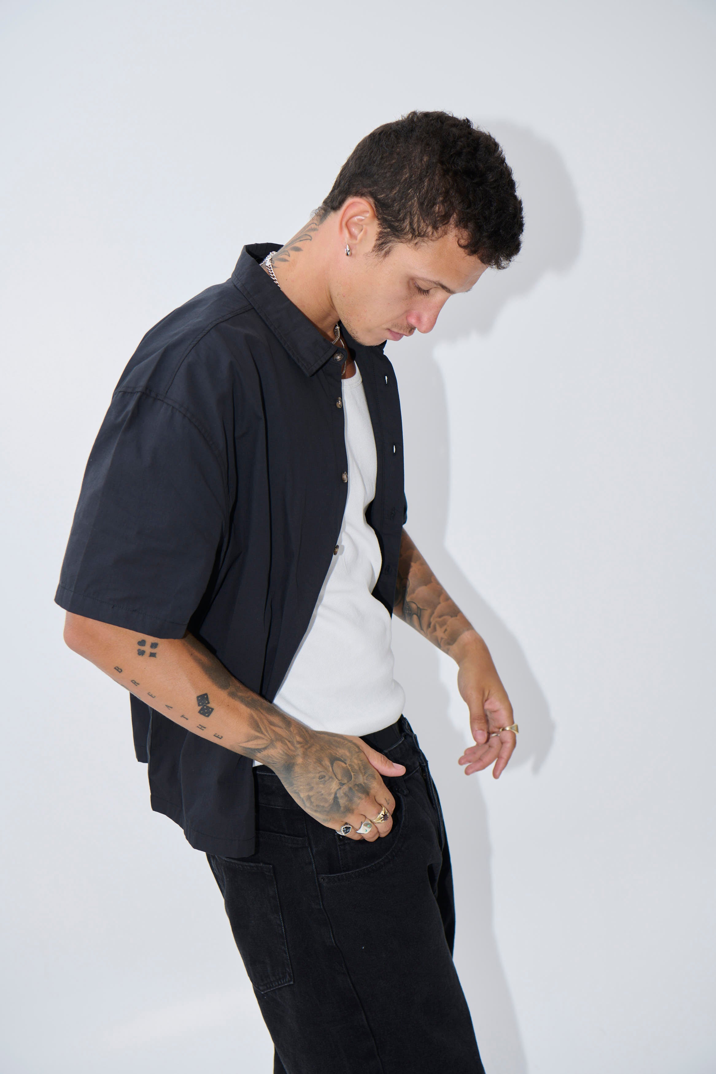 Nathaniel Drop Shirt Solid Black