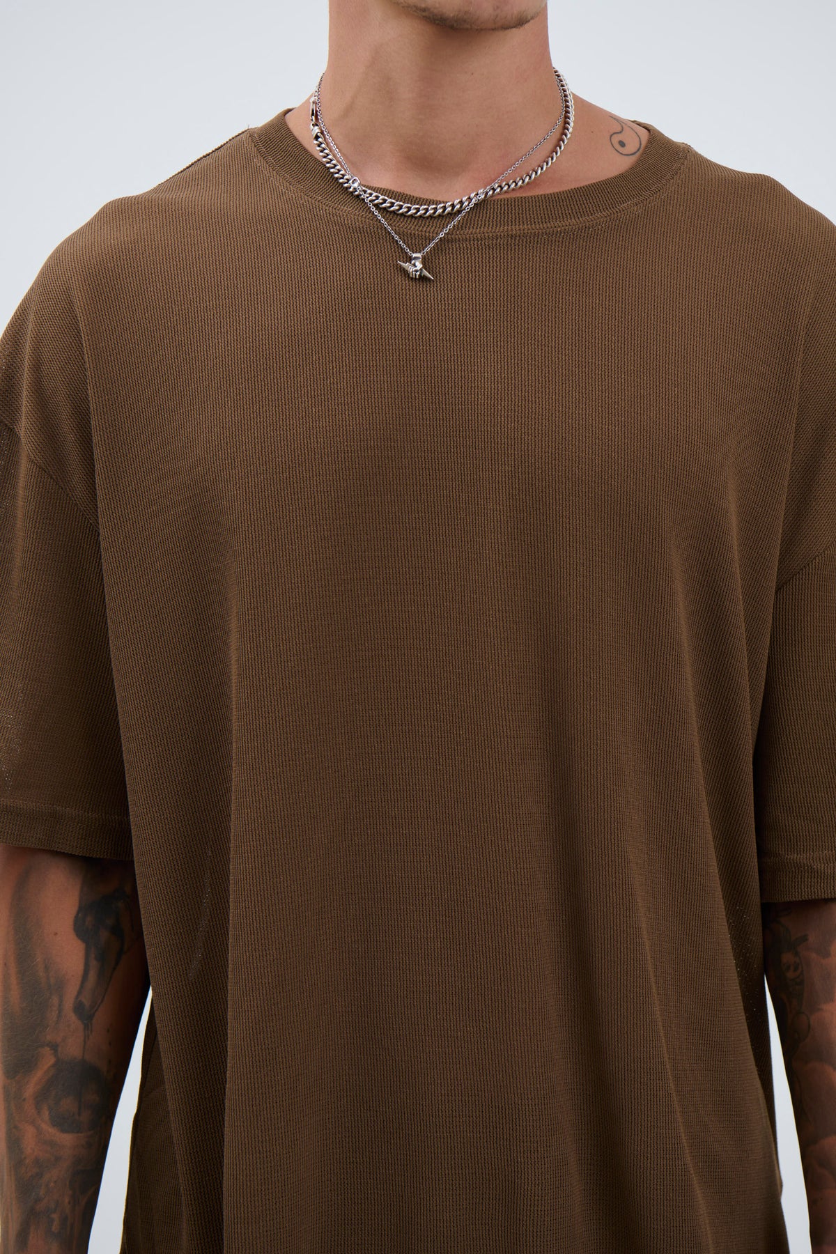 Woven Crew Neck Tee Choc