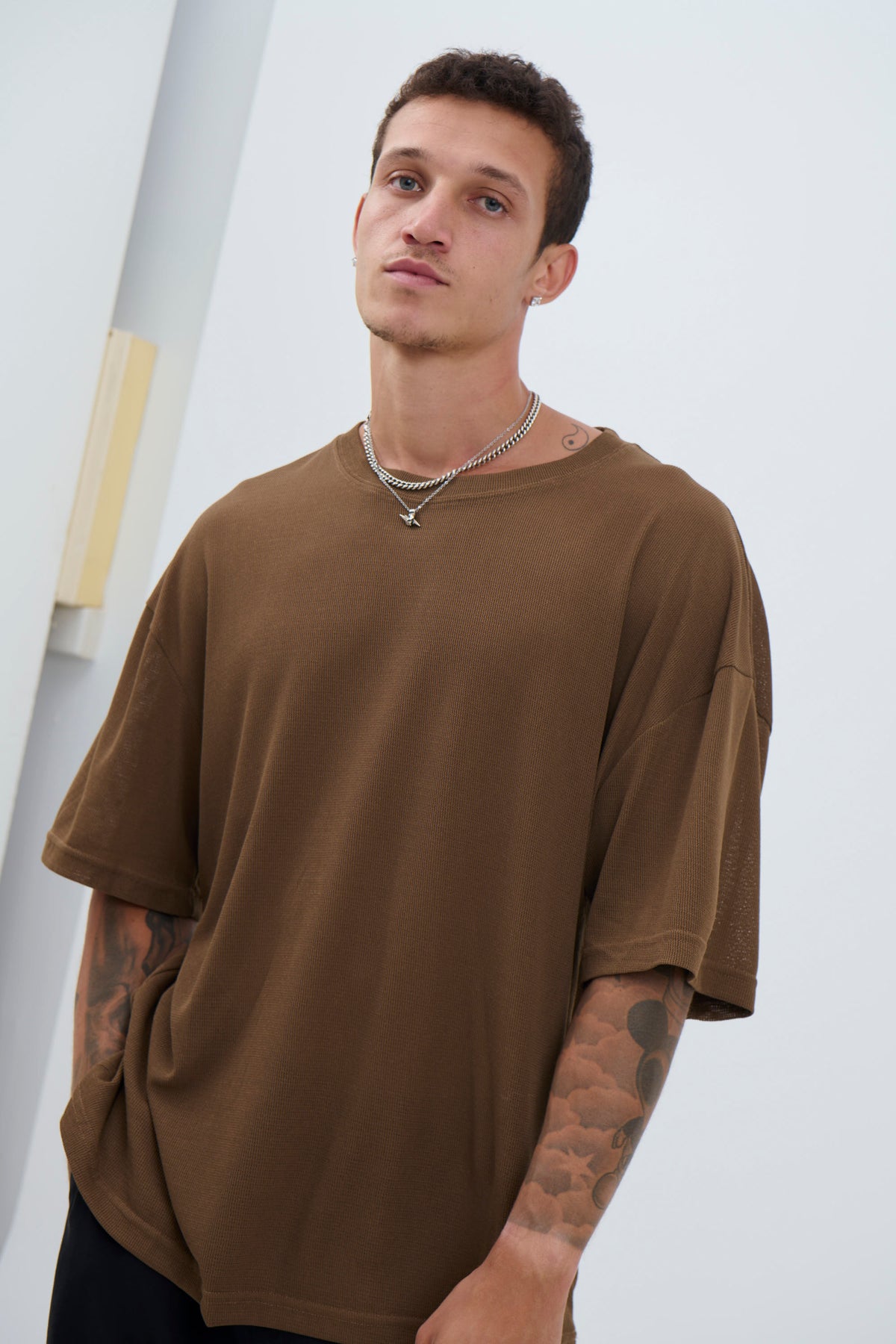 Woven Crew Neck Tee Choc