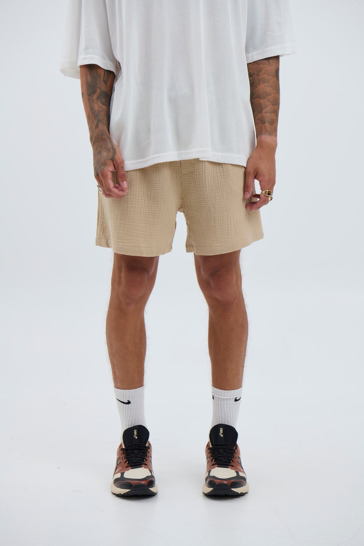 Tyler Texture Short Sand