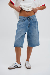 Unisex Flint Baggy Denim Jort Mid Blue