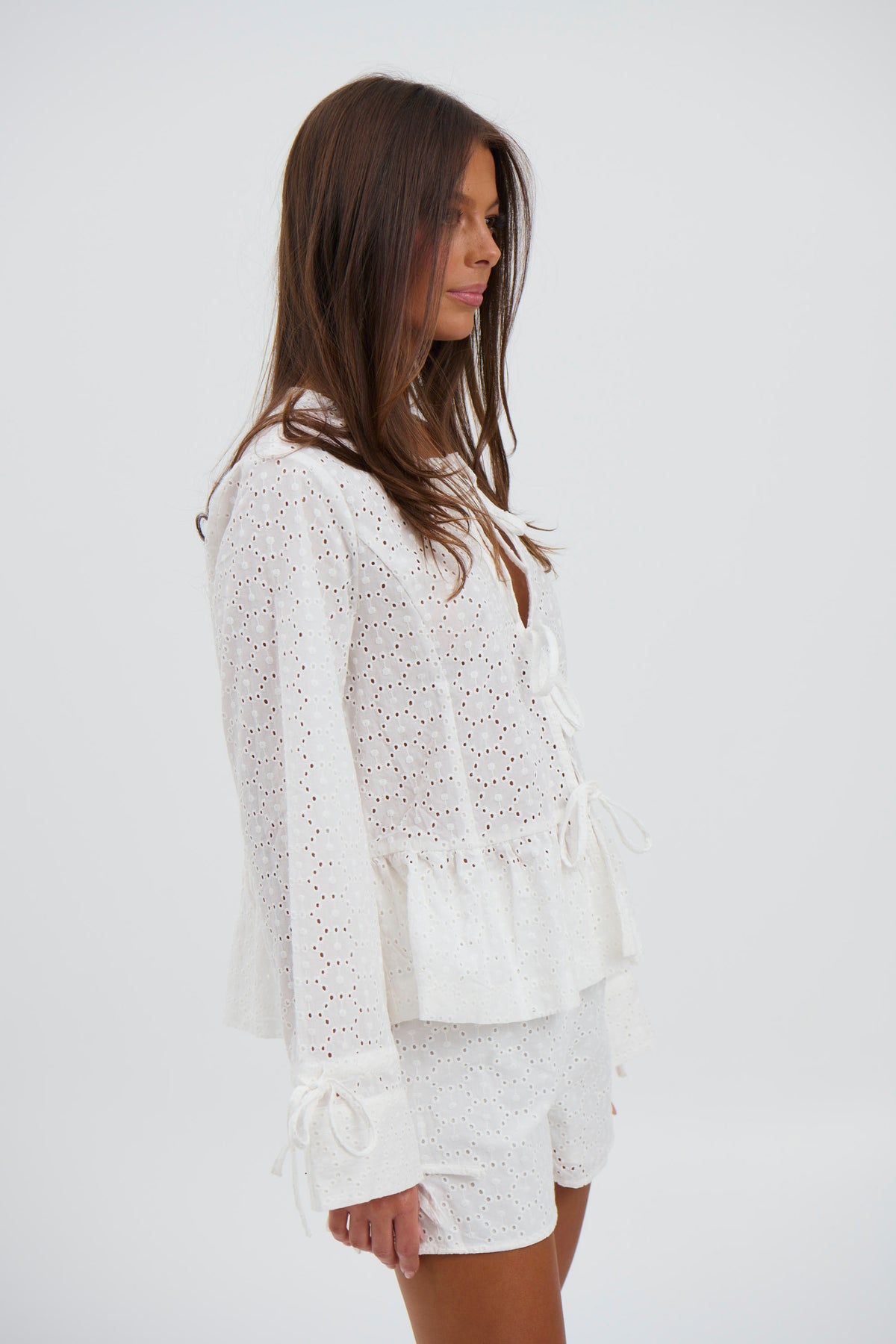 Tobi Broderie Top White