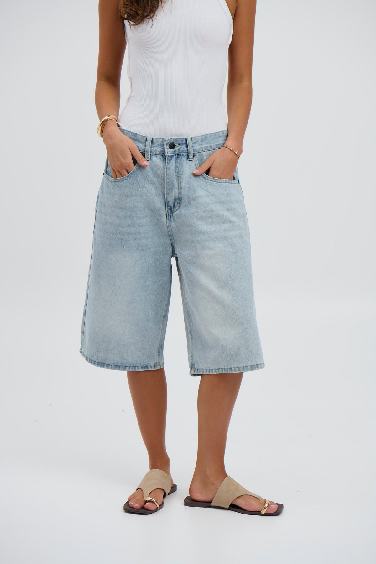 Unisex Flint Baggy Denim Jort Light