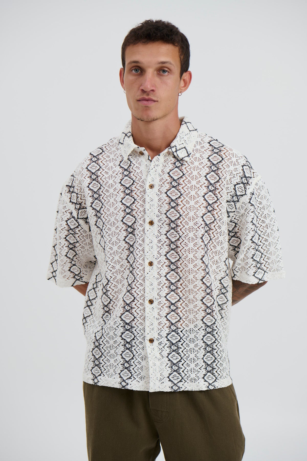 Lucas Drop Shirt Geo White