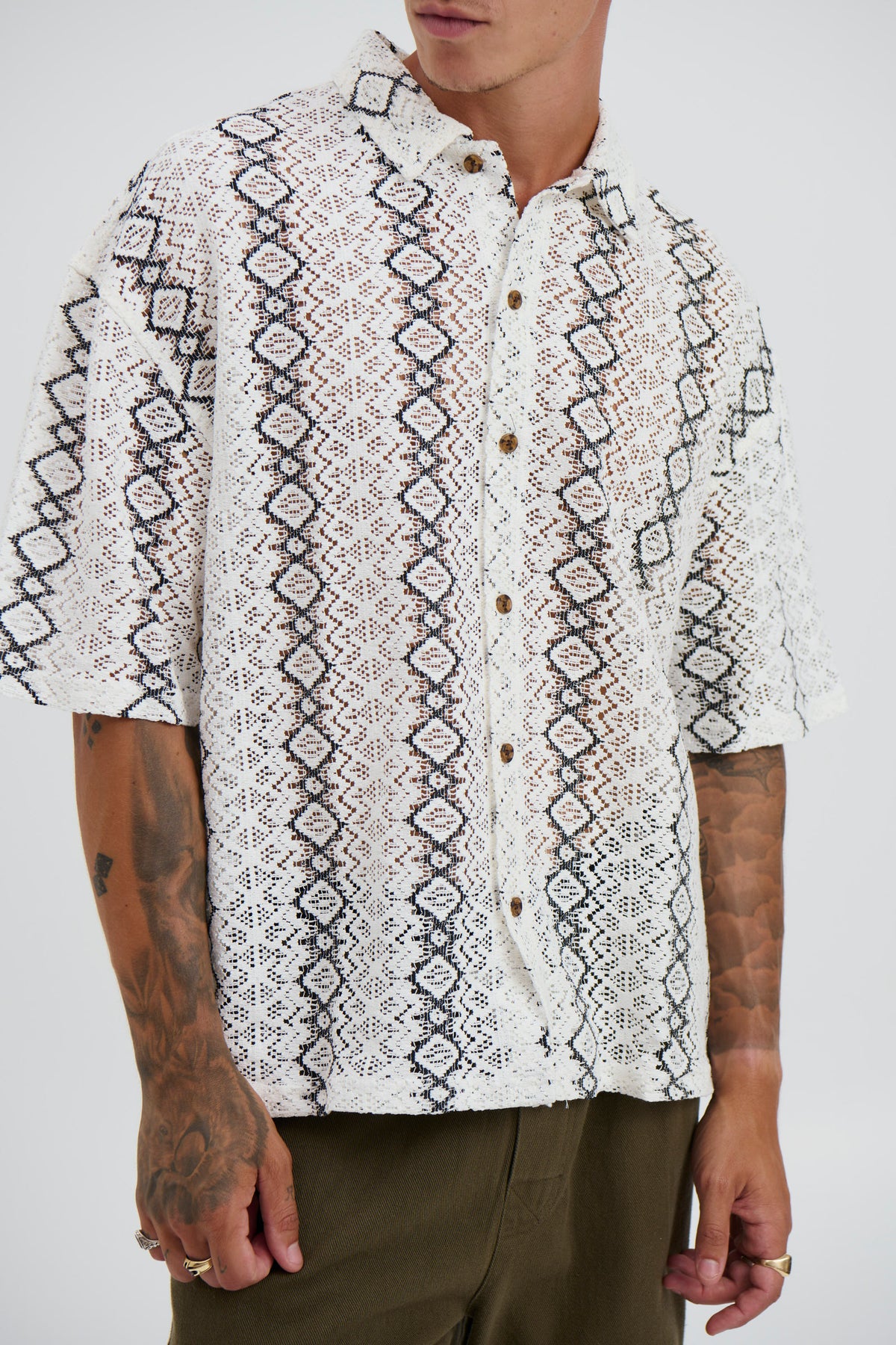 Lucas Drop Shirt Geo White