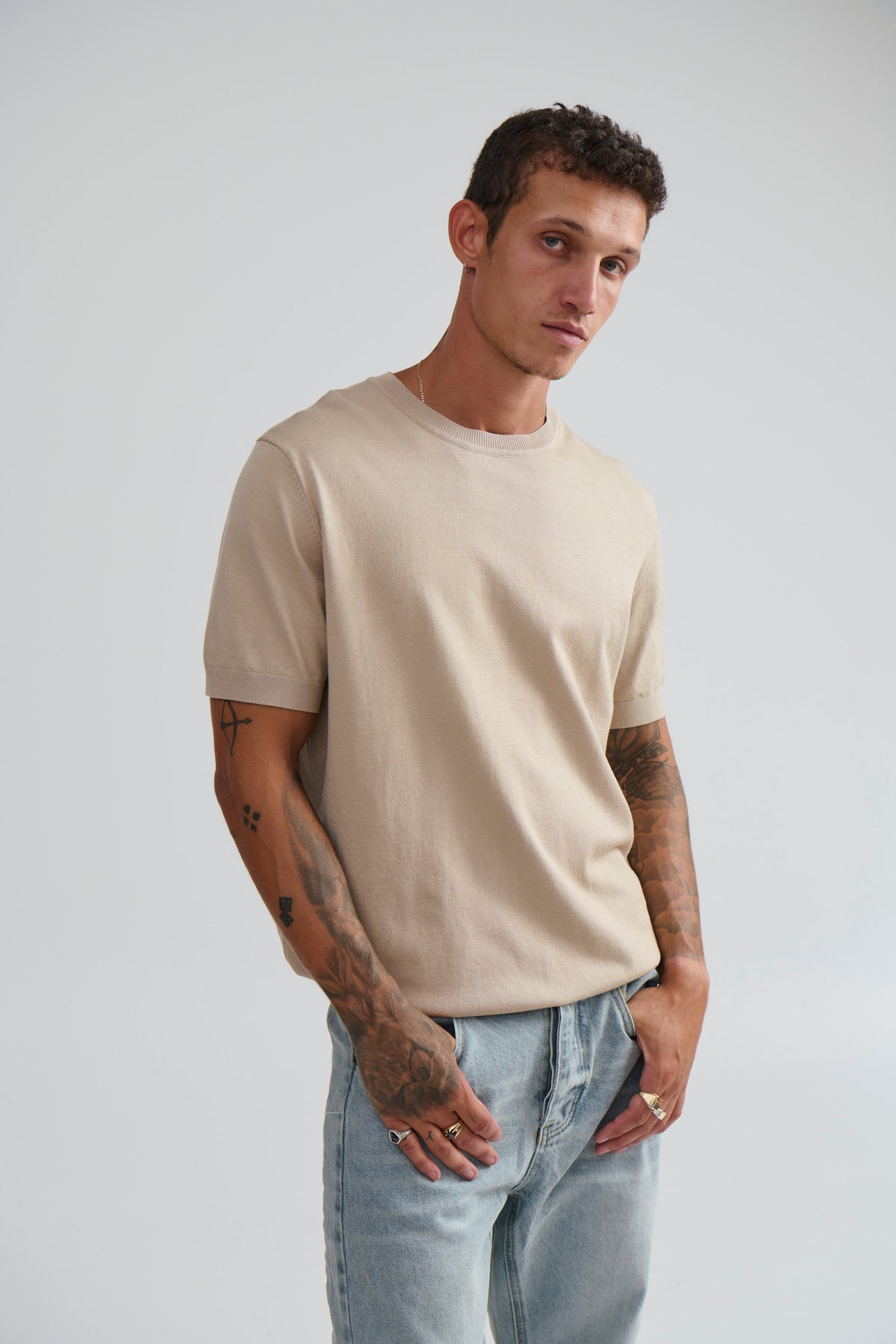 Nigel Fitted Knitted Tee Oat