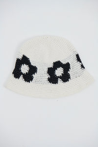 Crochet Bucket Hat Flower White