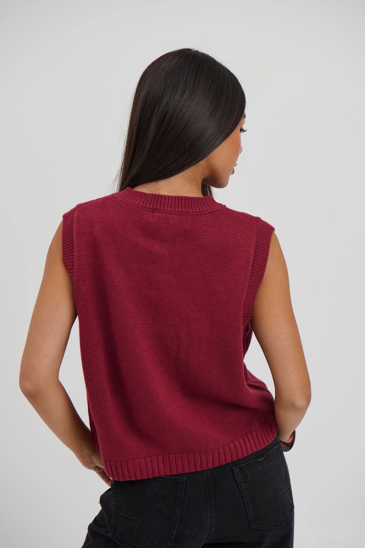 Cassia Knitted Vest Wine