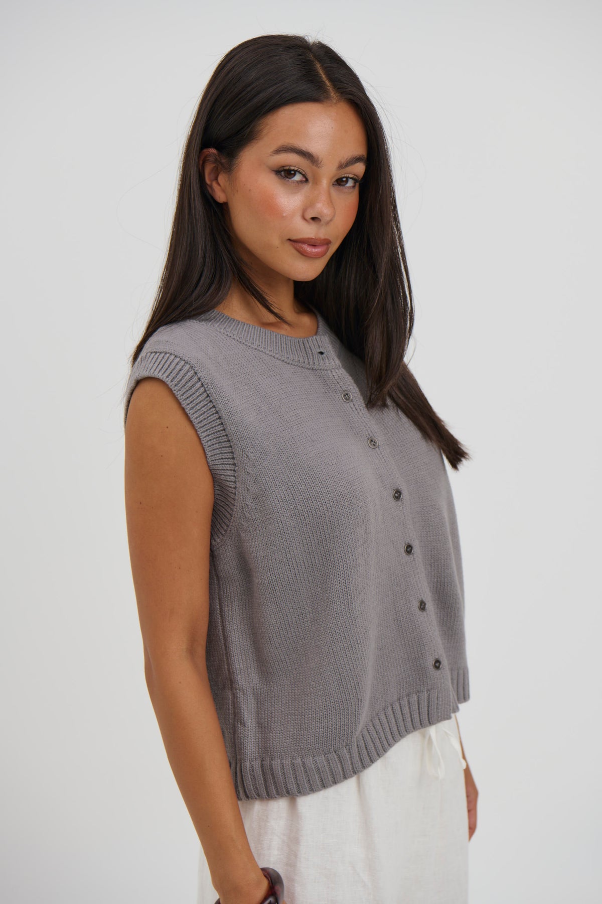 Cassia Knitted Vest Grey