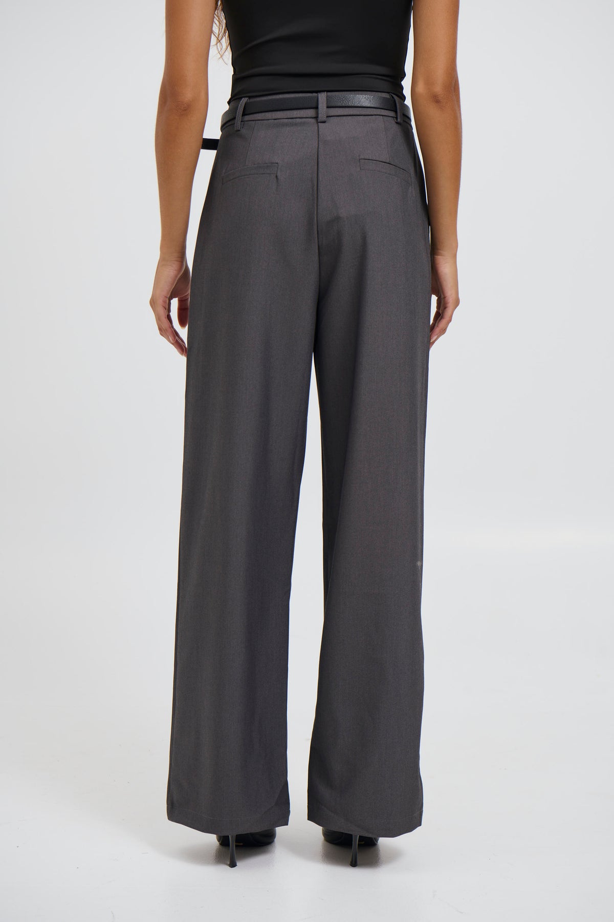 Leo Pant Charcoal