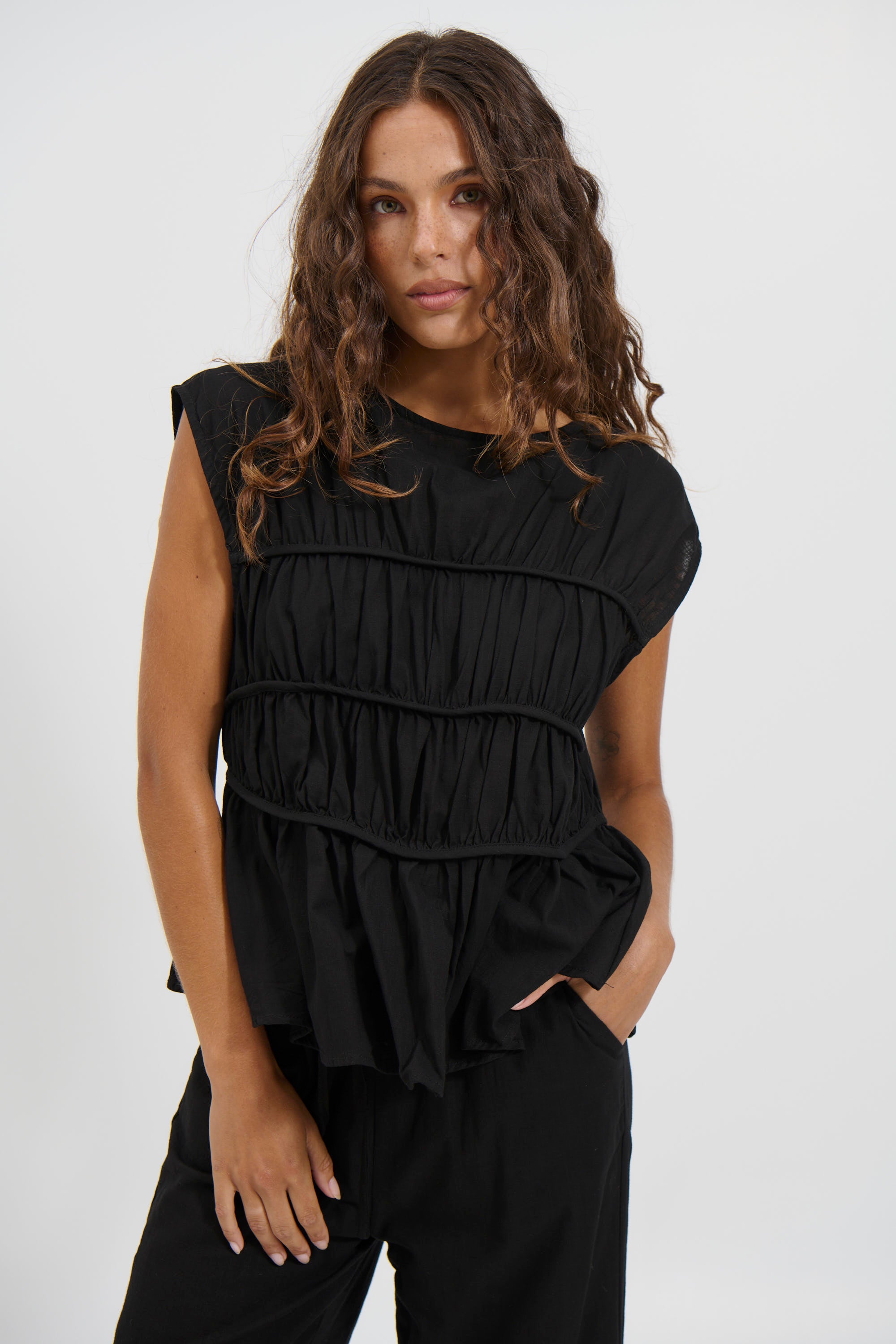 Cara Set Black