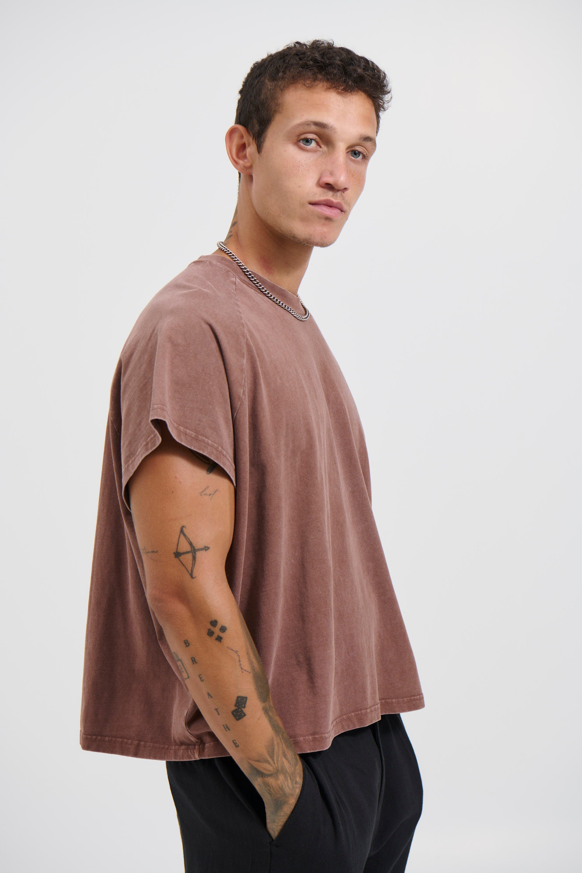 Raglan Crop Box Tank Acid Choc