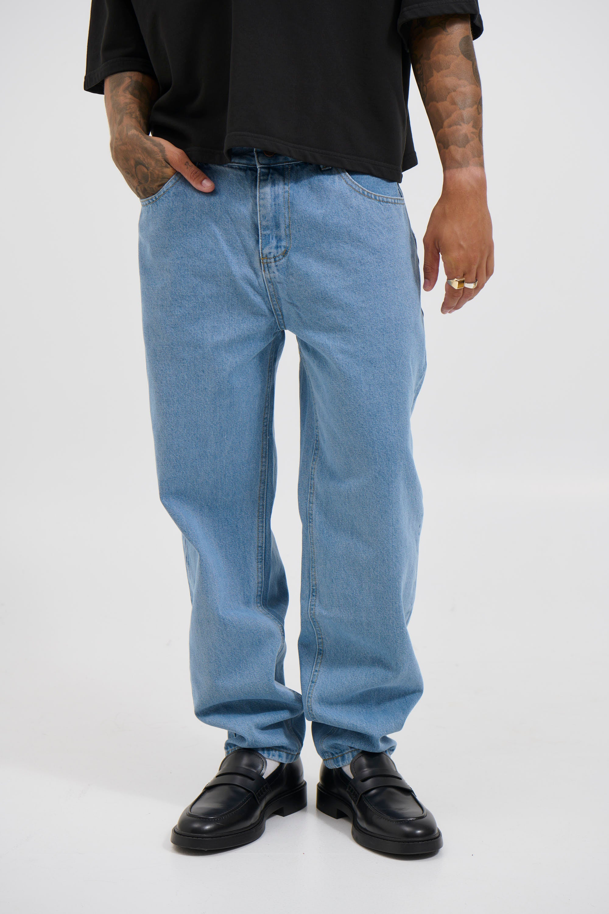 Linton Relaxed Denim Light