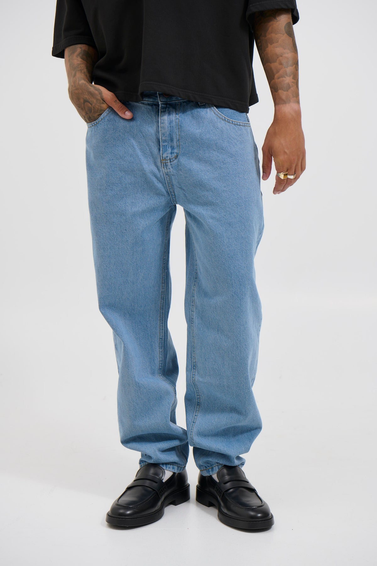 Linton Relaxed Denim Light