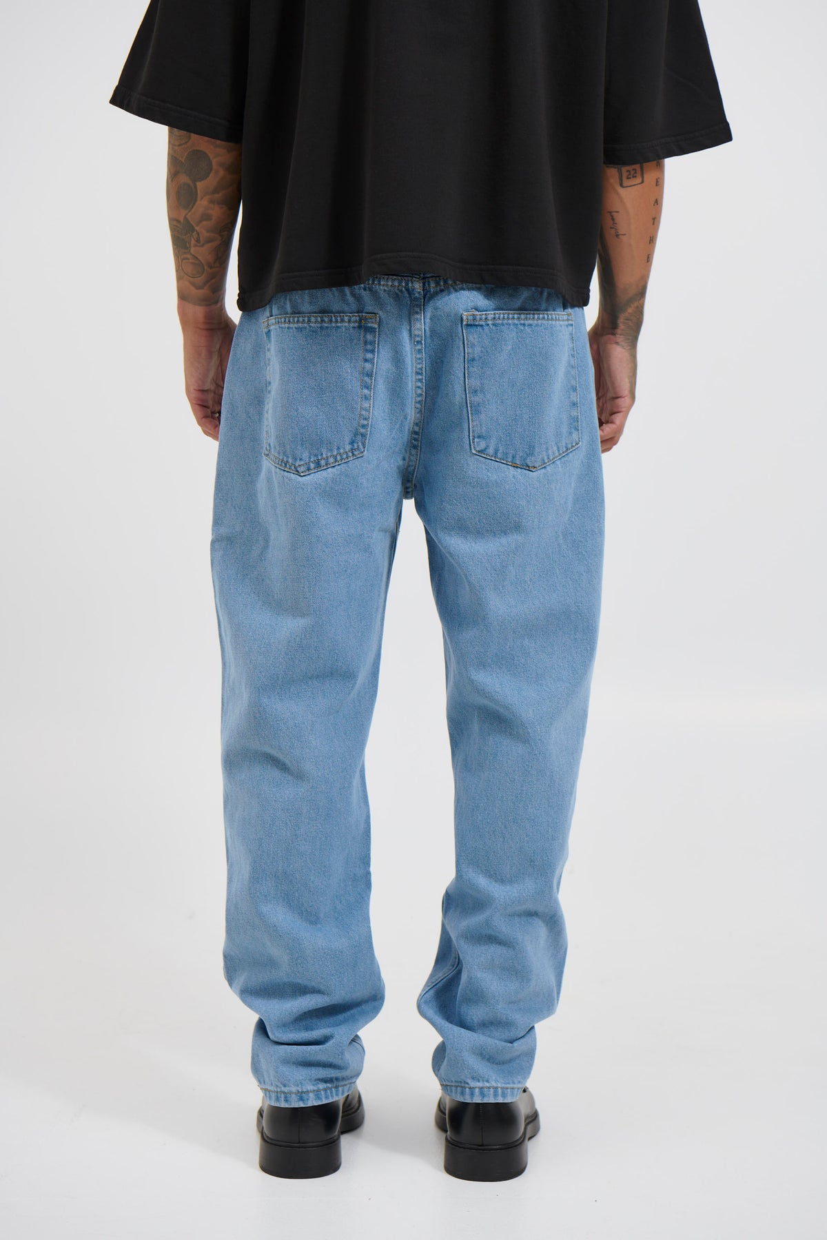 Linton Relaxed Denim Light