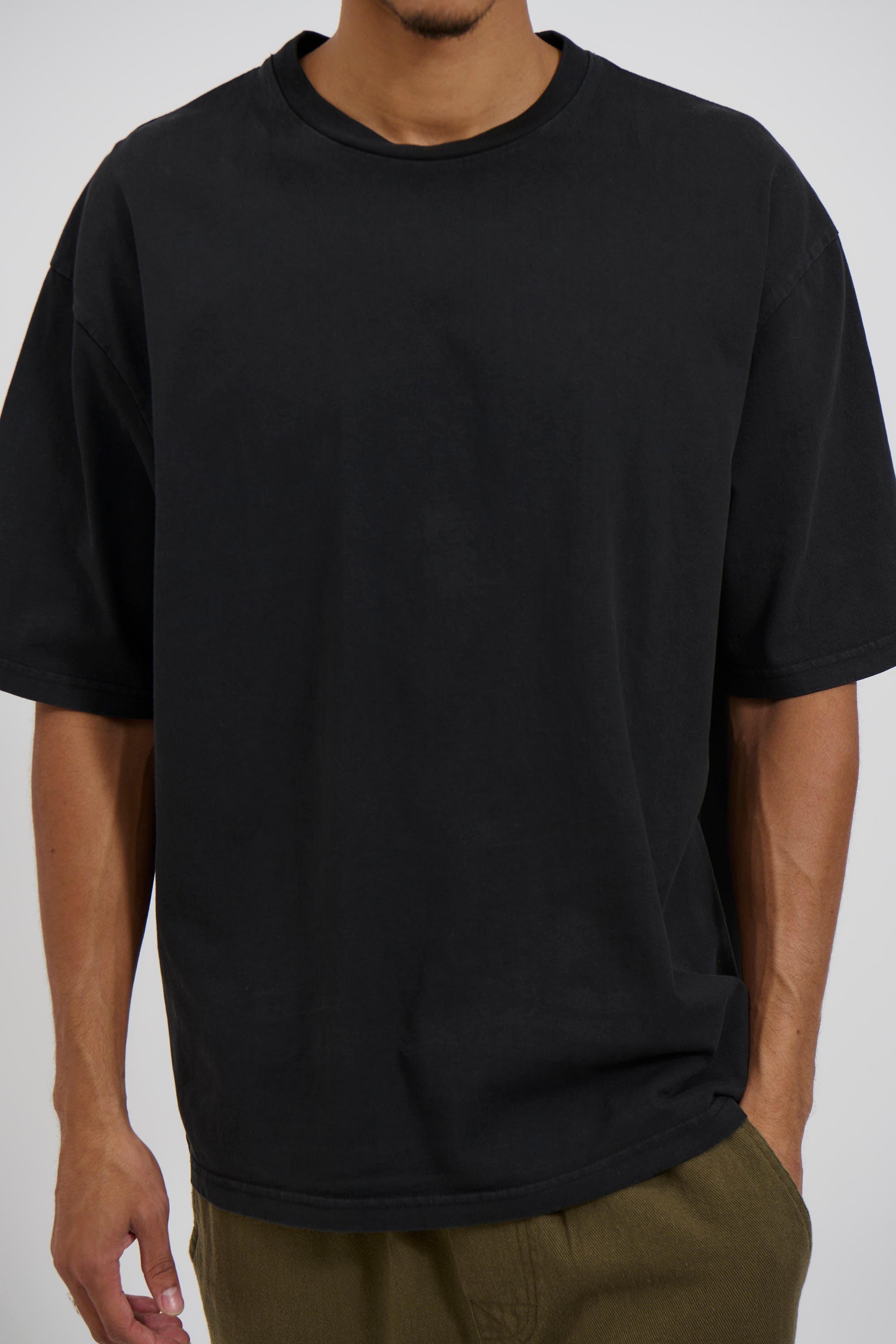 Standard Crew Tee Black