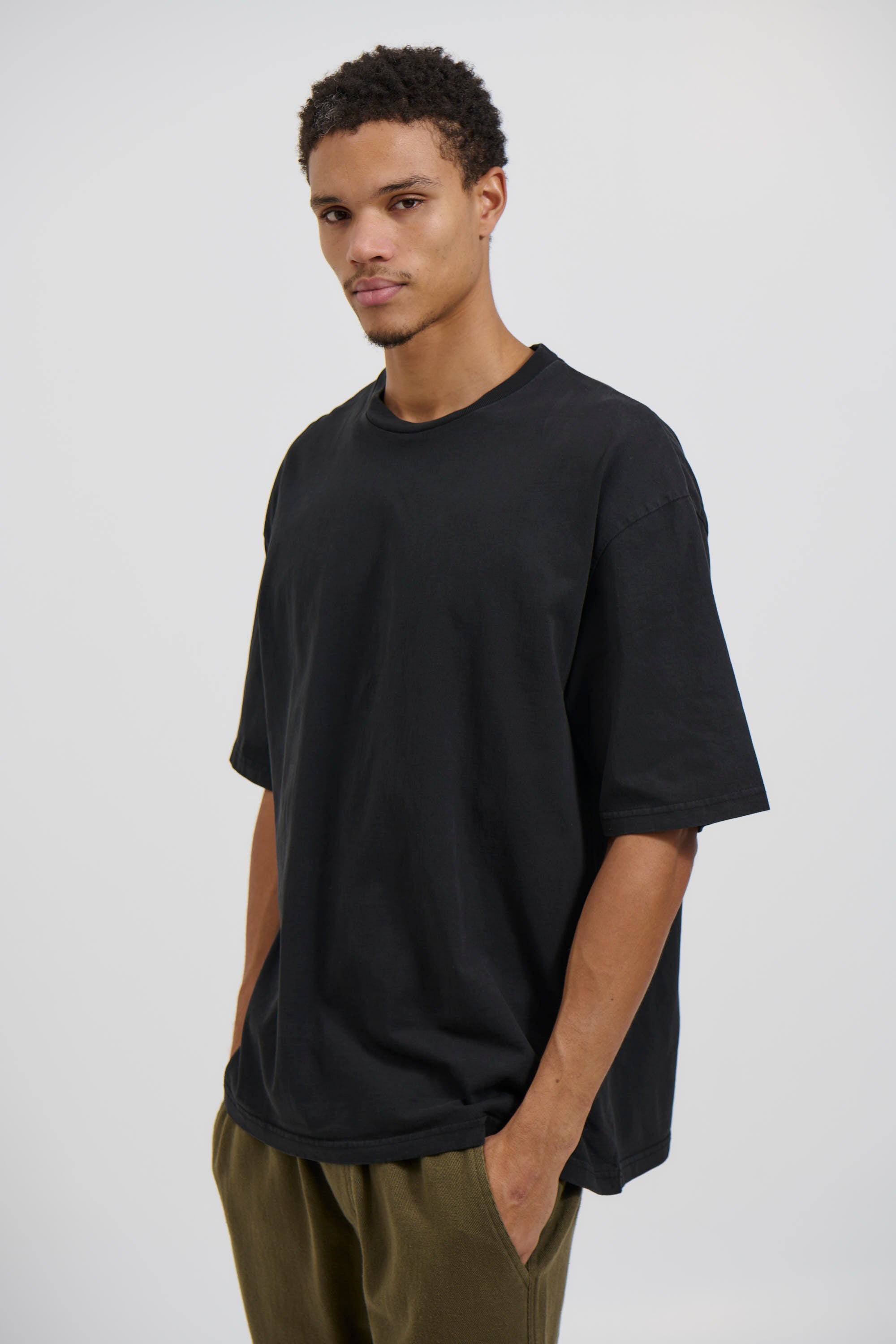 Standard Crew Tee Black