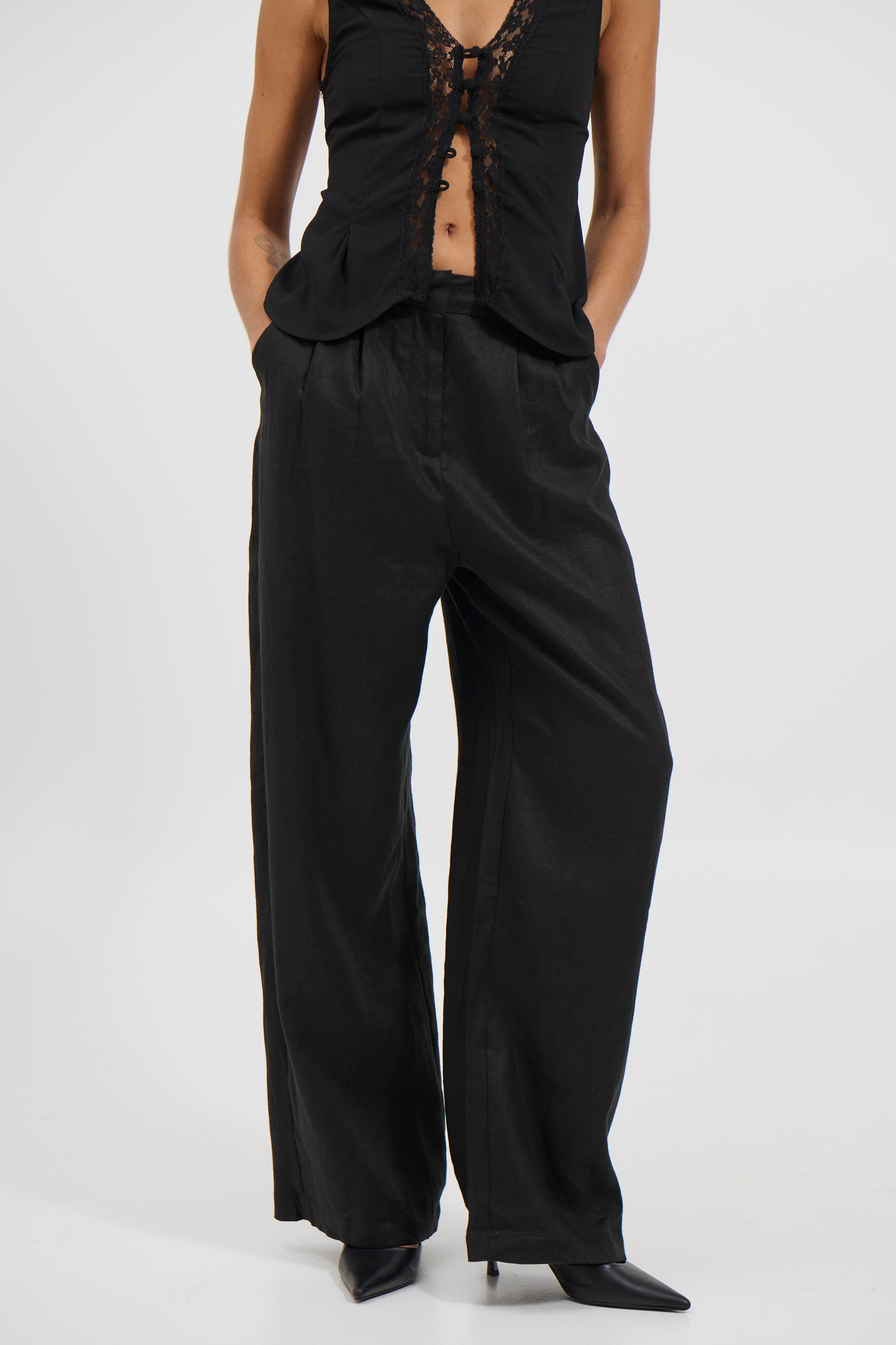 Laney Linen Pant Black