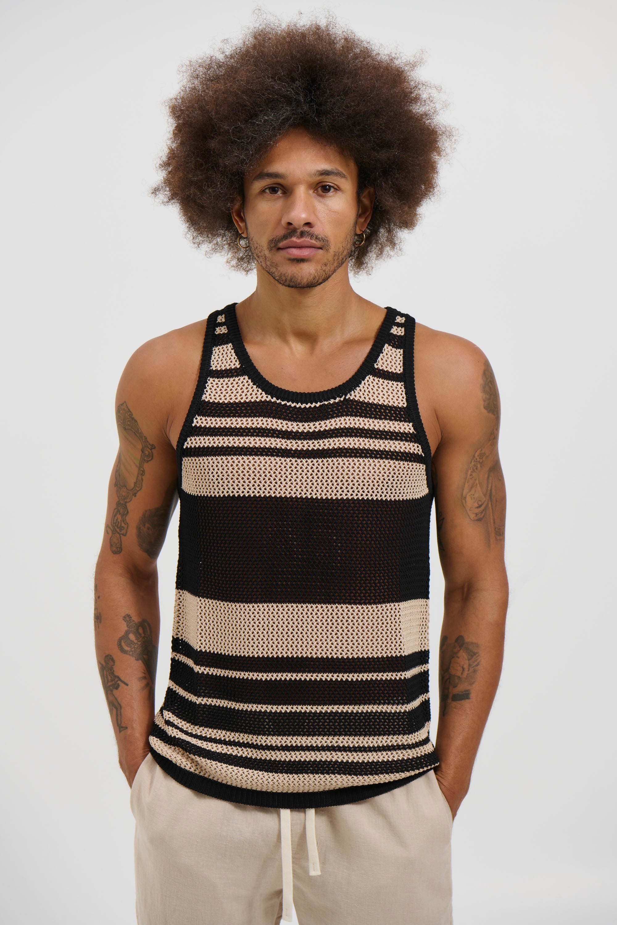 Alcha Tank Black/Sand