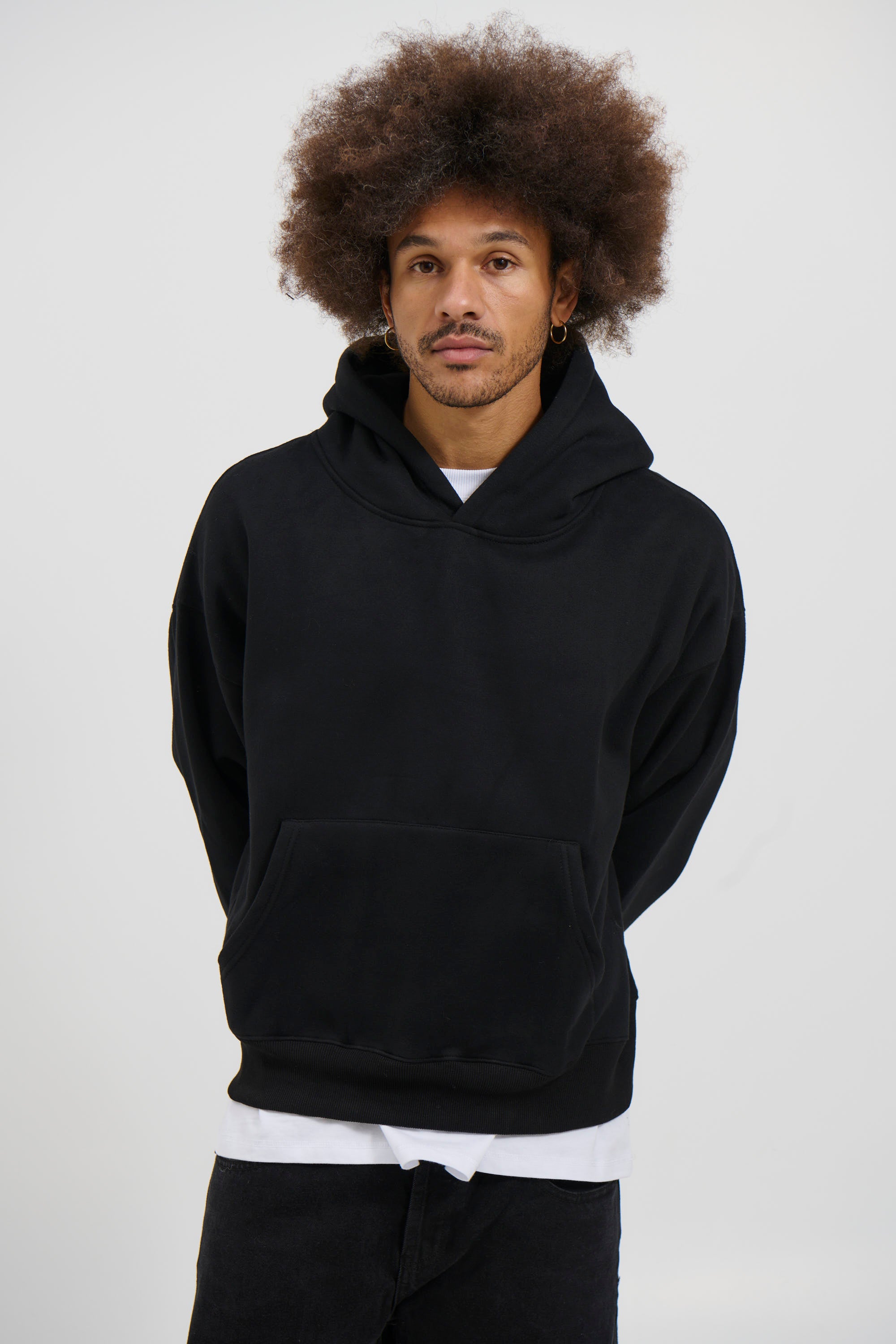 Roman Cropped Drop Hoodie Black
