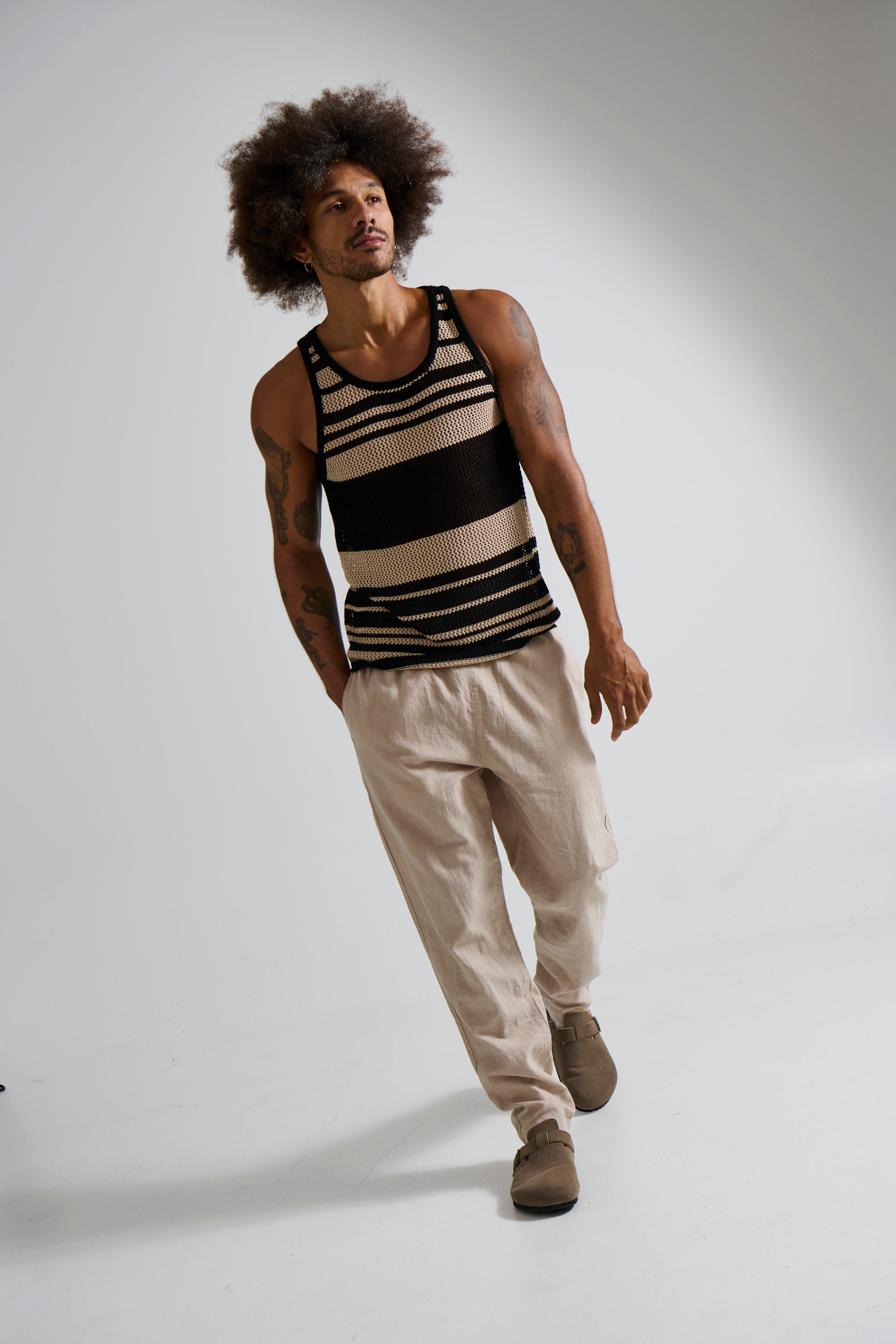 Alcha Tank Black/Sand