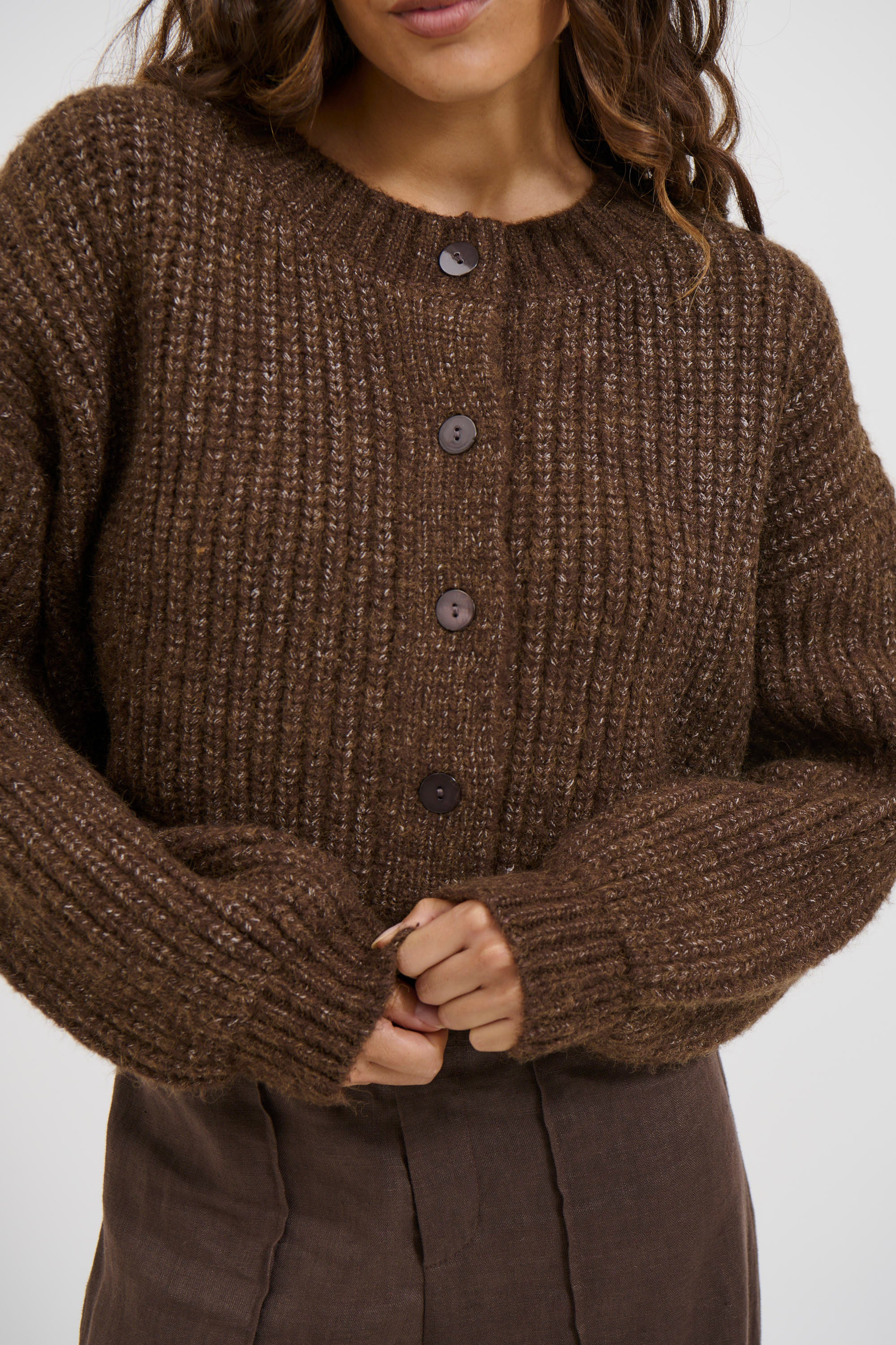 Valley Cardigan Chocolate