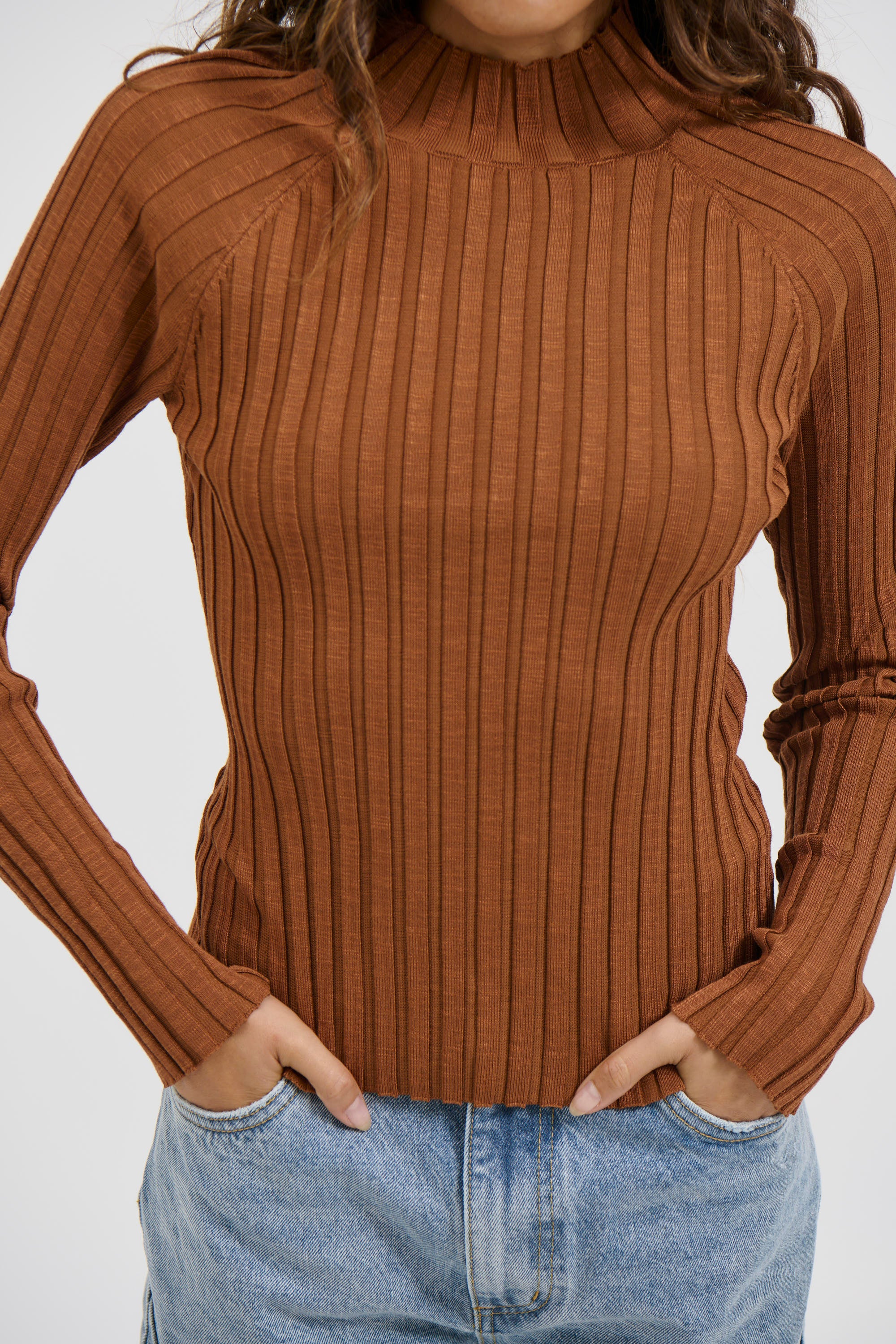 Bodie Long Sleeve Camel